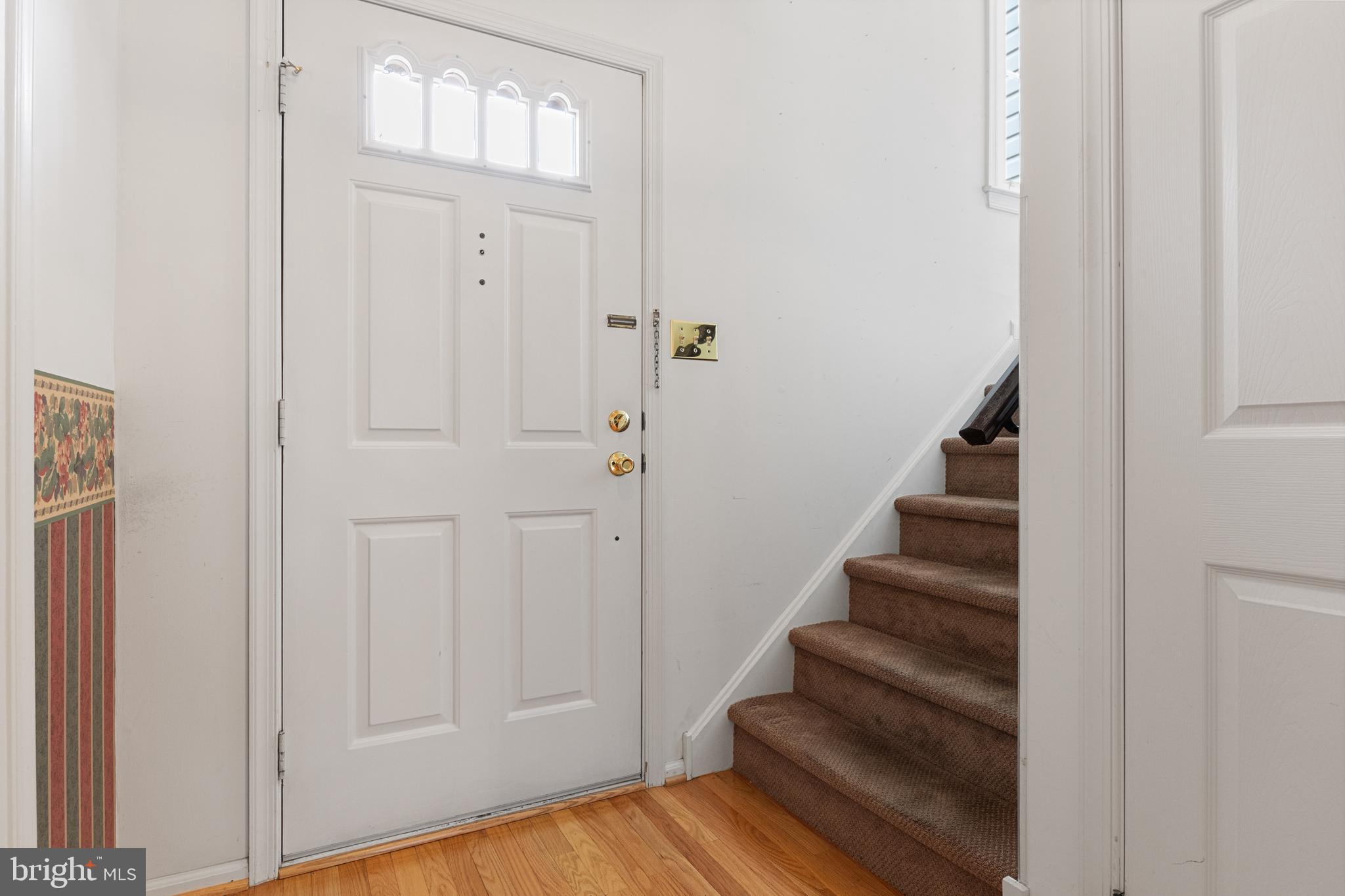 2 Dorset Dr