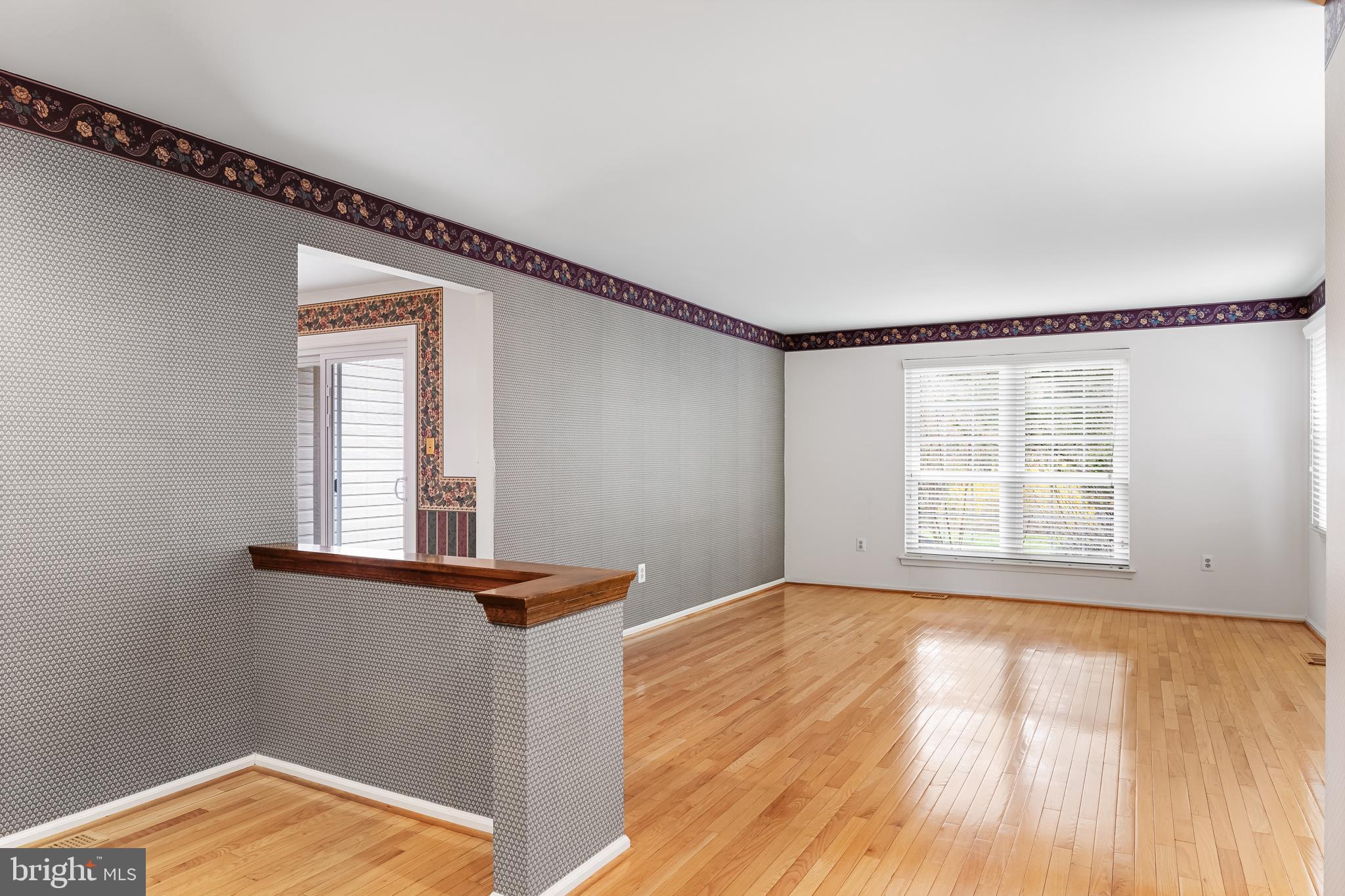 2 Dorset Dr