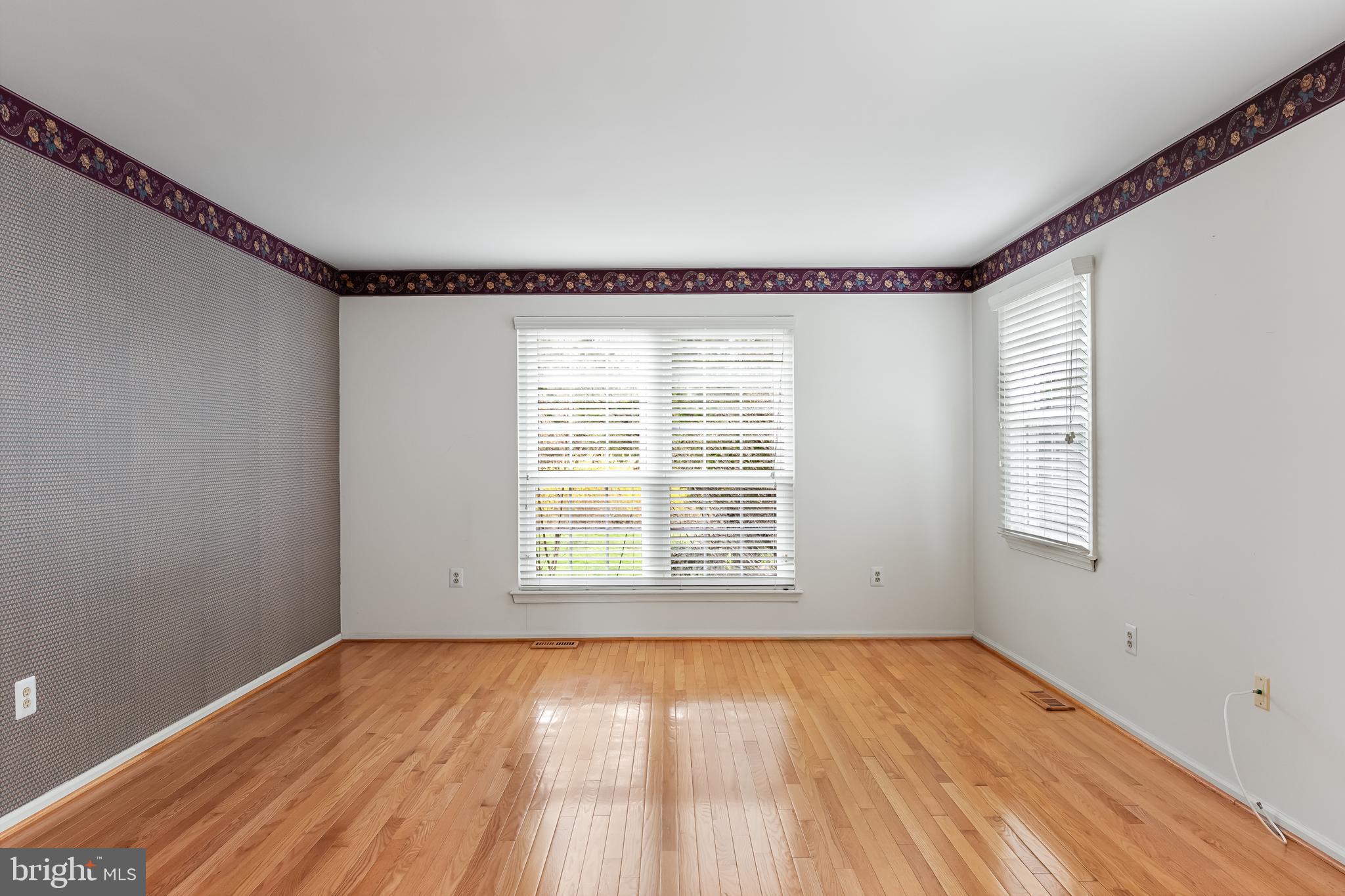 2 Dorset Dr