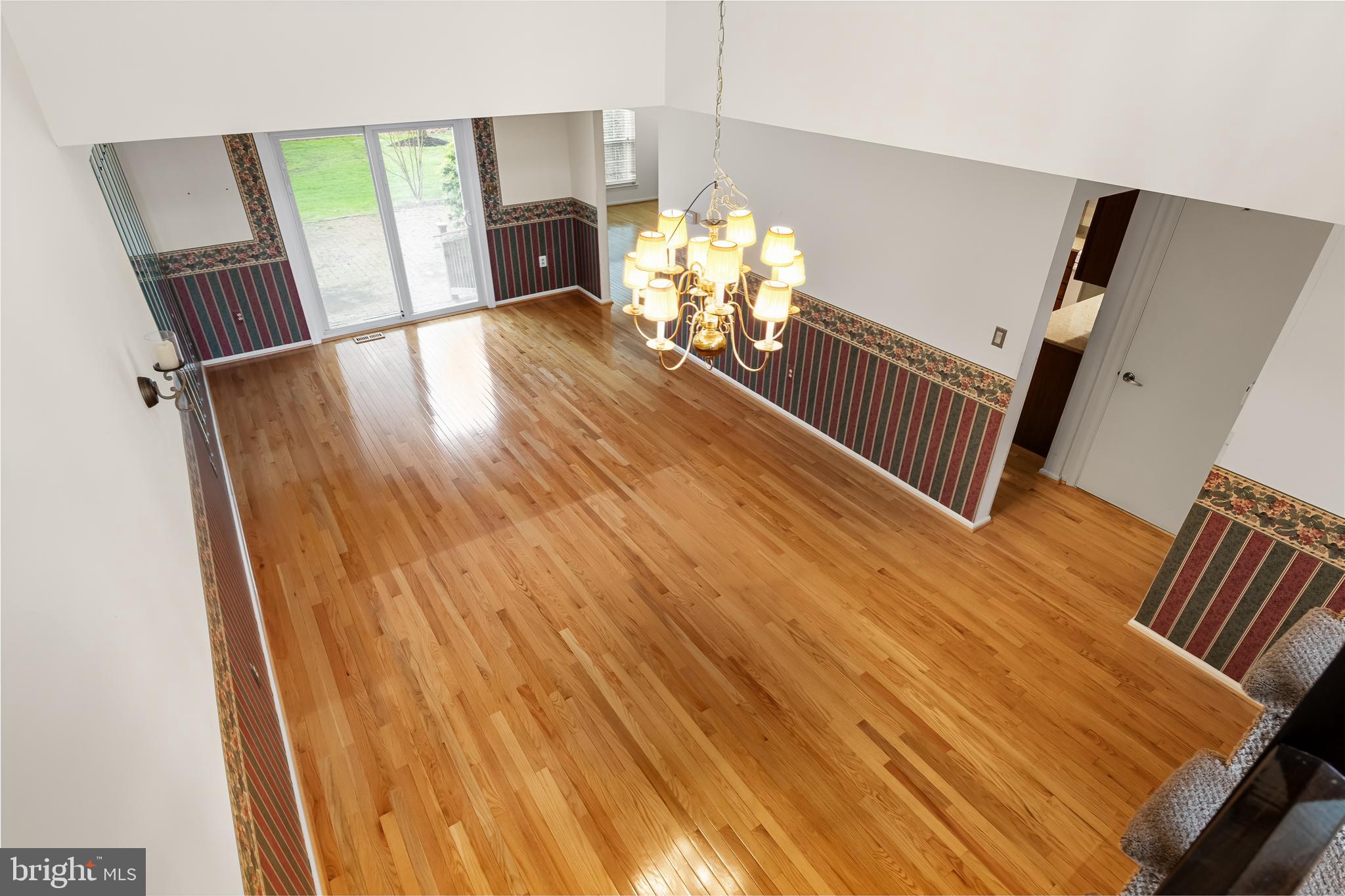 2 Dorset Dr