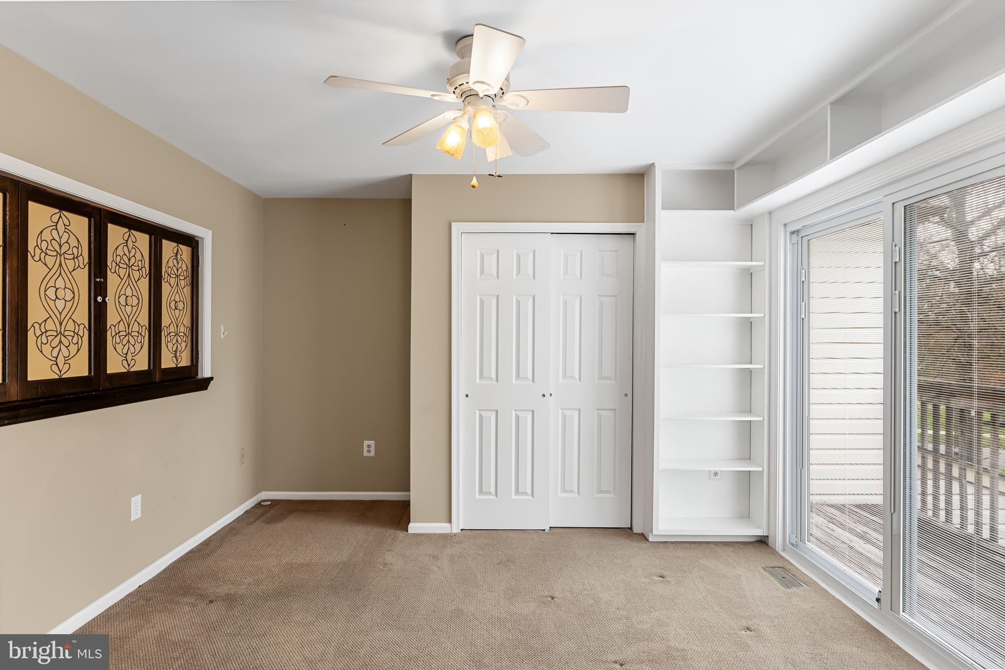 2 Dorset Dr