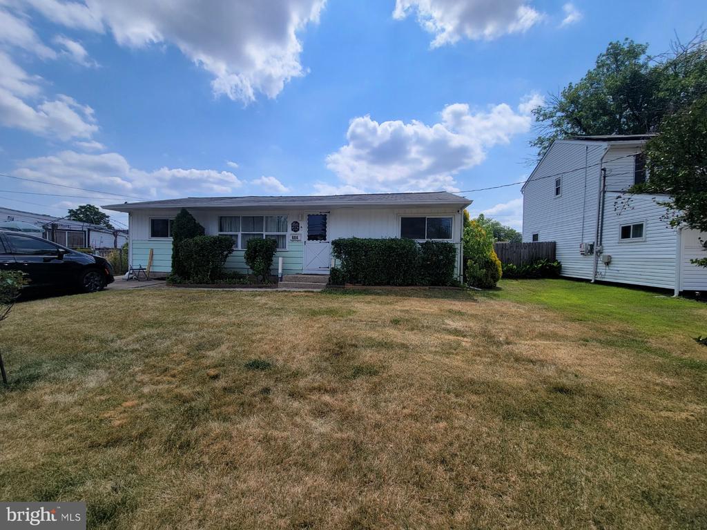 604 N COLES AVENUE
