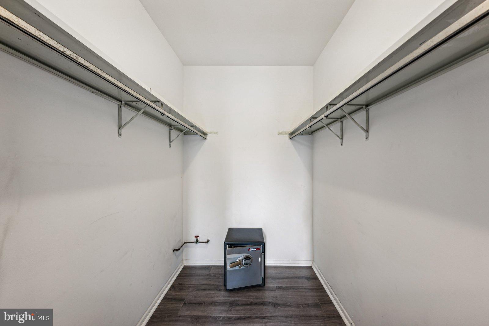 25 S CHURCH ROAD 136