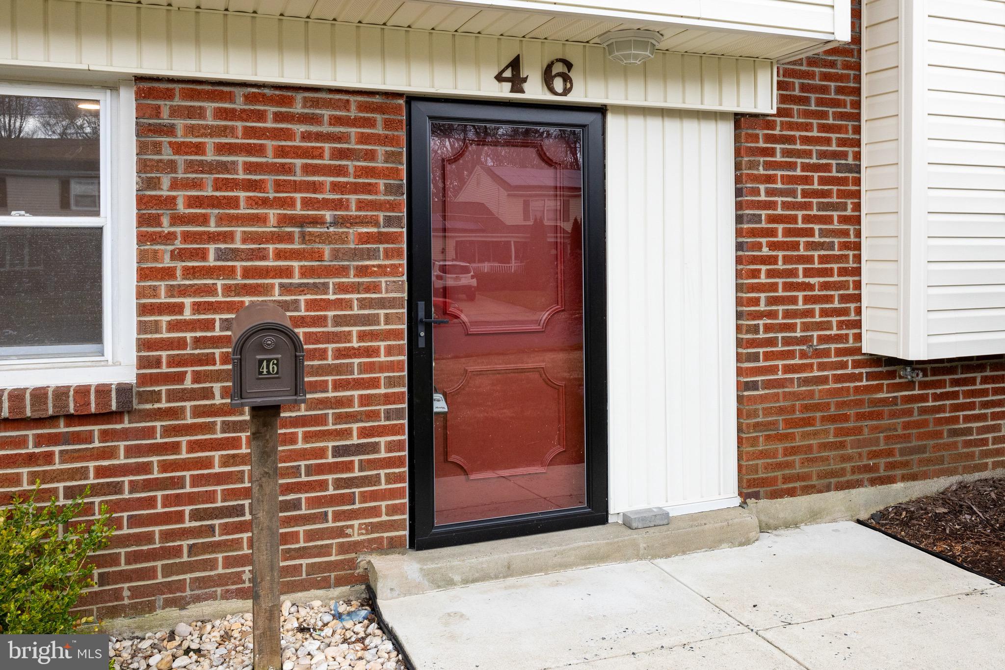 46 Blanchard Rd