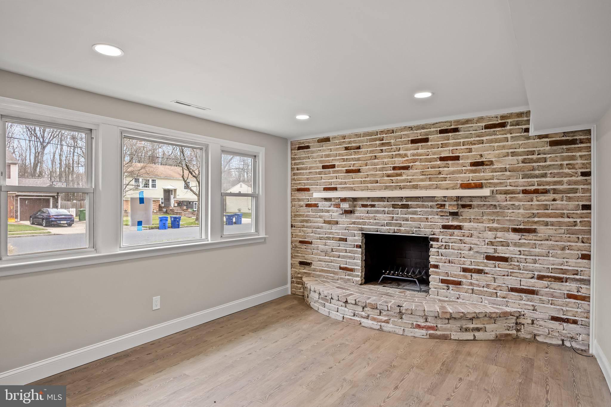 46 Blanchard Rd