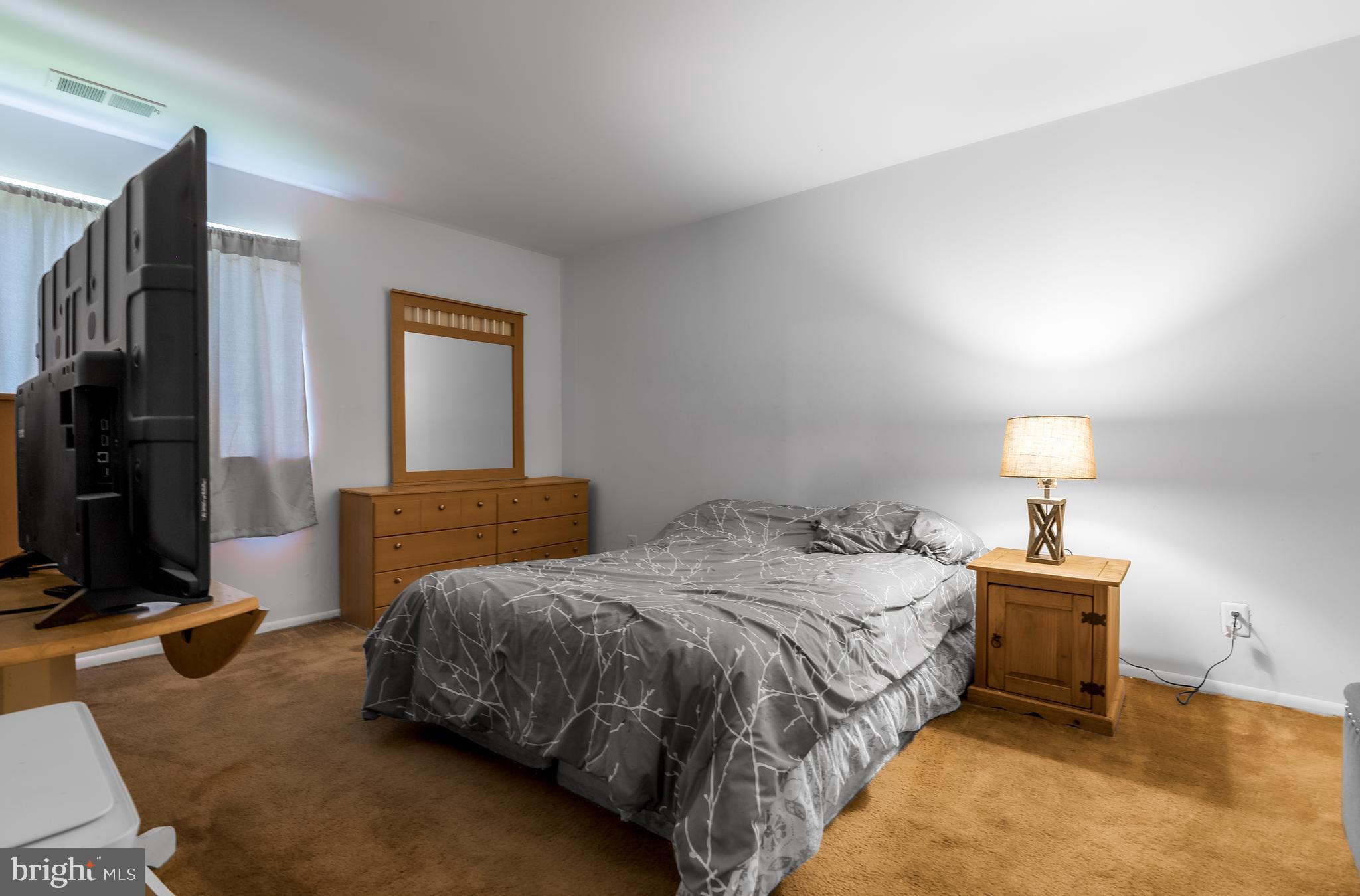 115 E Kings Highway Unit #371