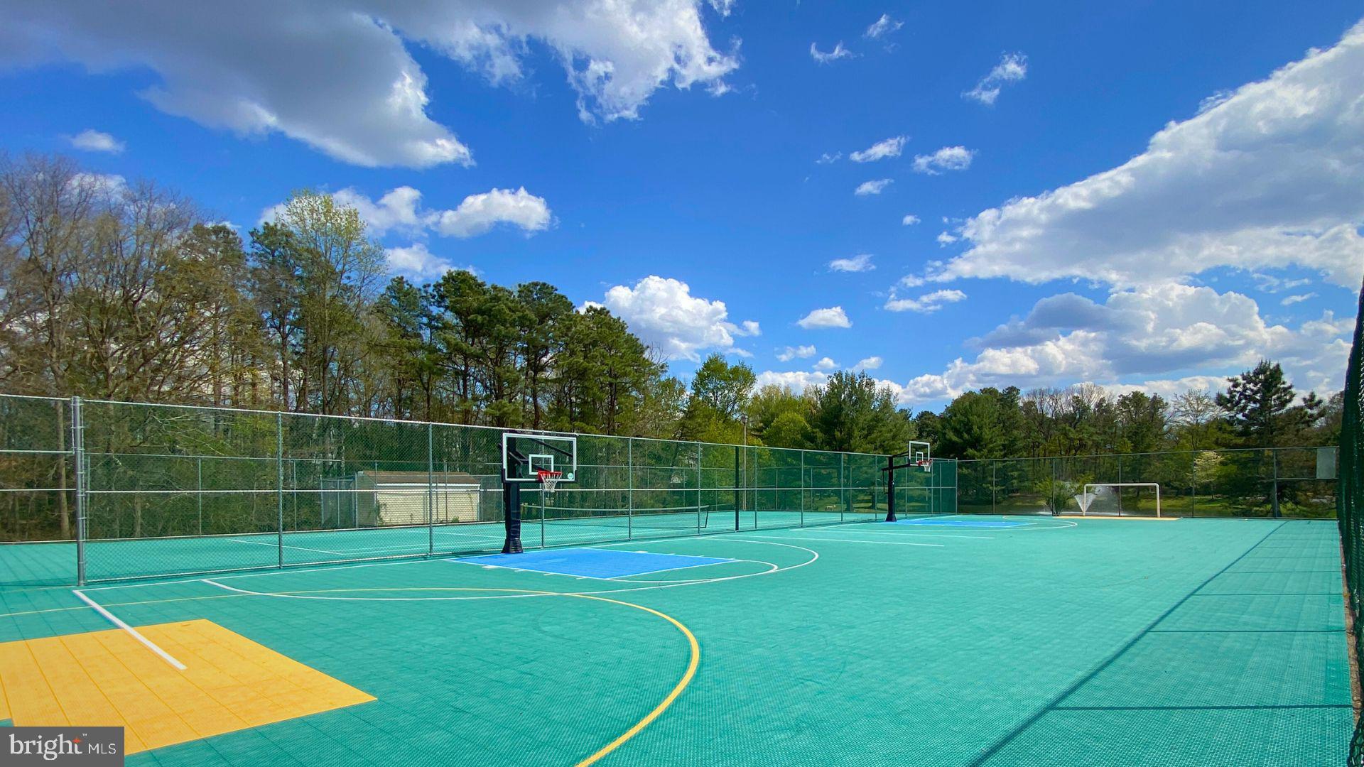 36 SUMMIT COURT