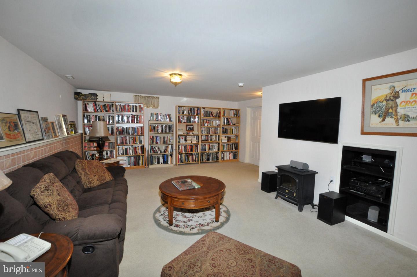 14 ROSLYN DRIVE
