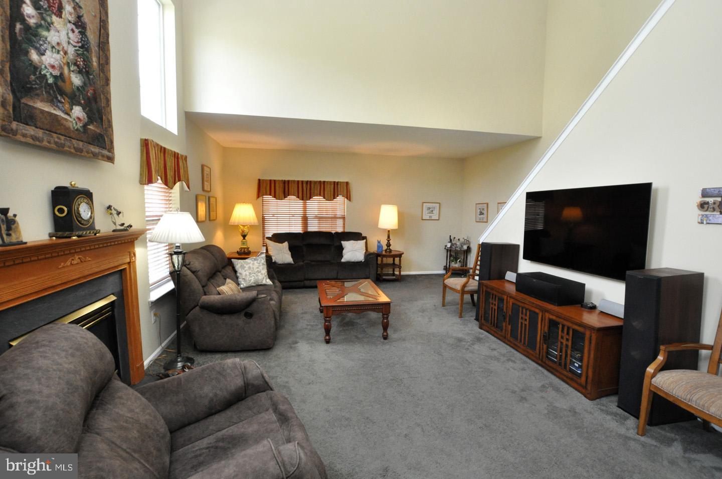 14 ROSLYN DRIVE