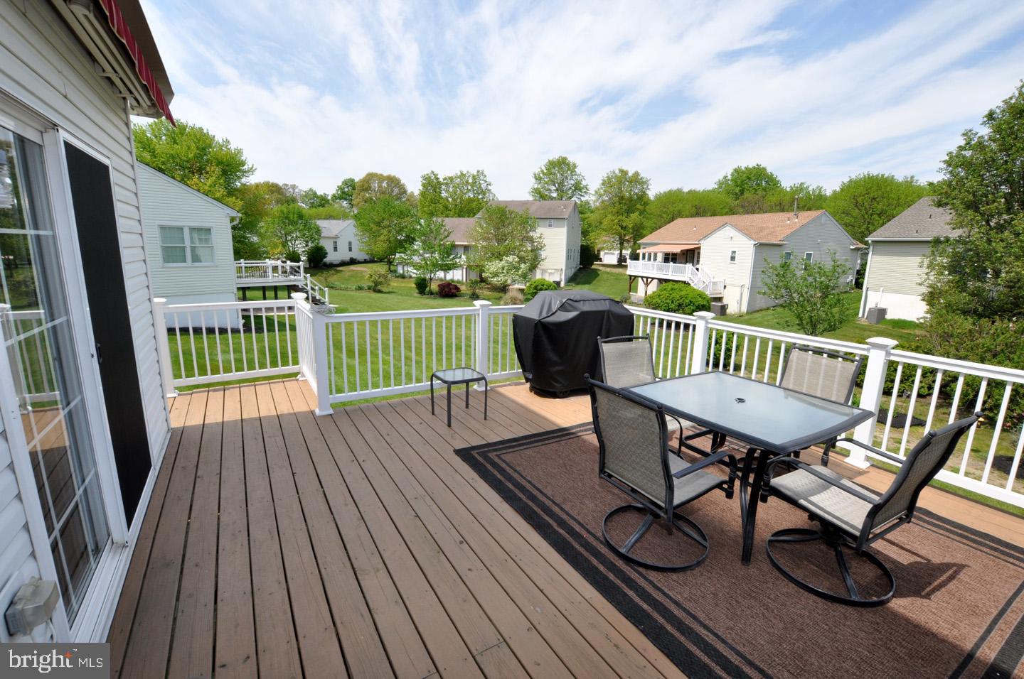 14 ROSLYN DRIVE