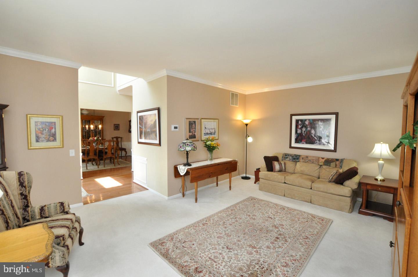 14 ROSLYN DRIVE