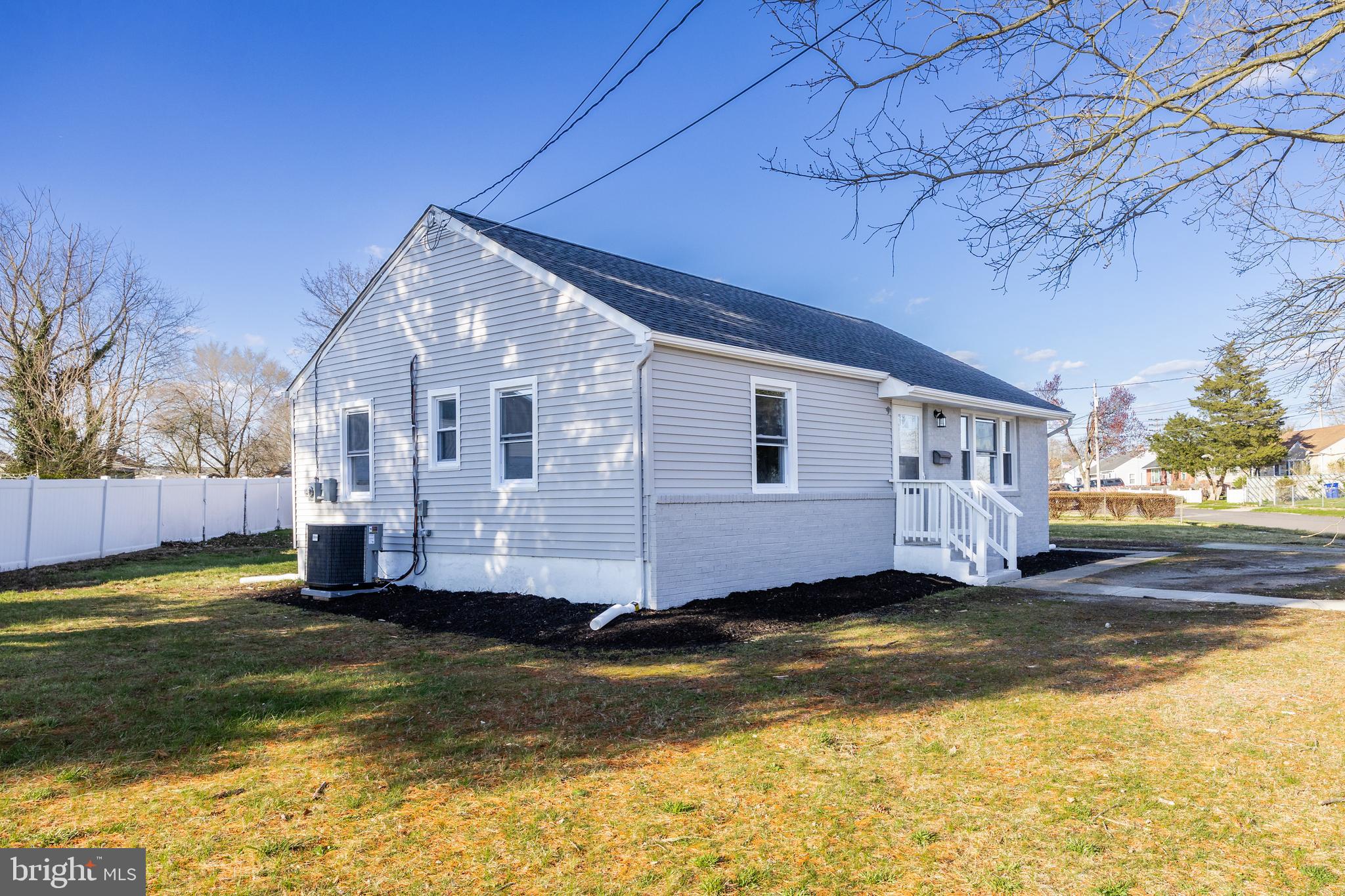 9 Sheldon Rd
