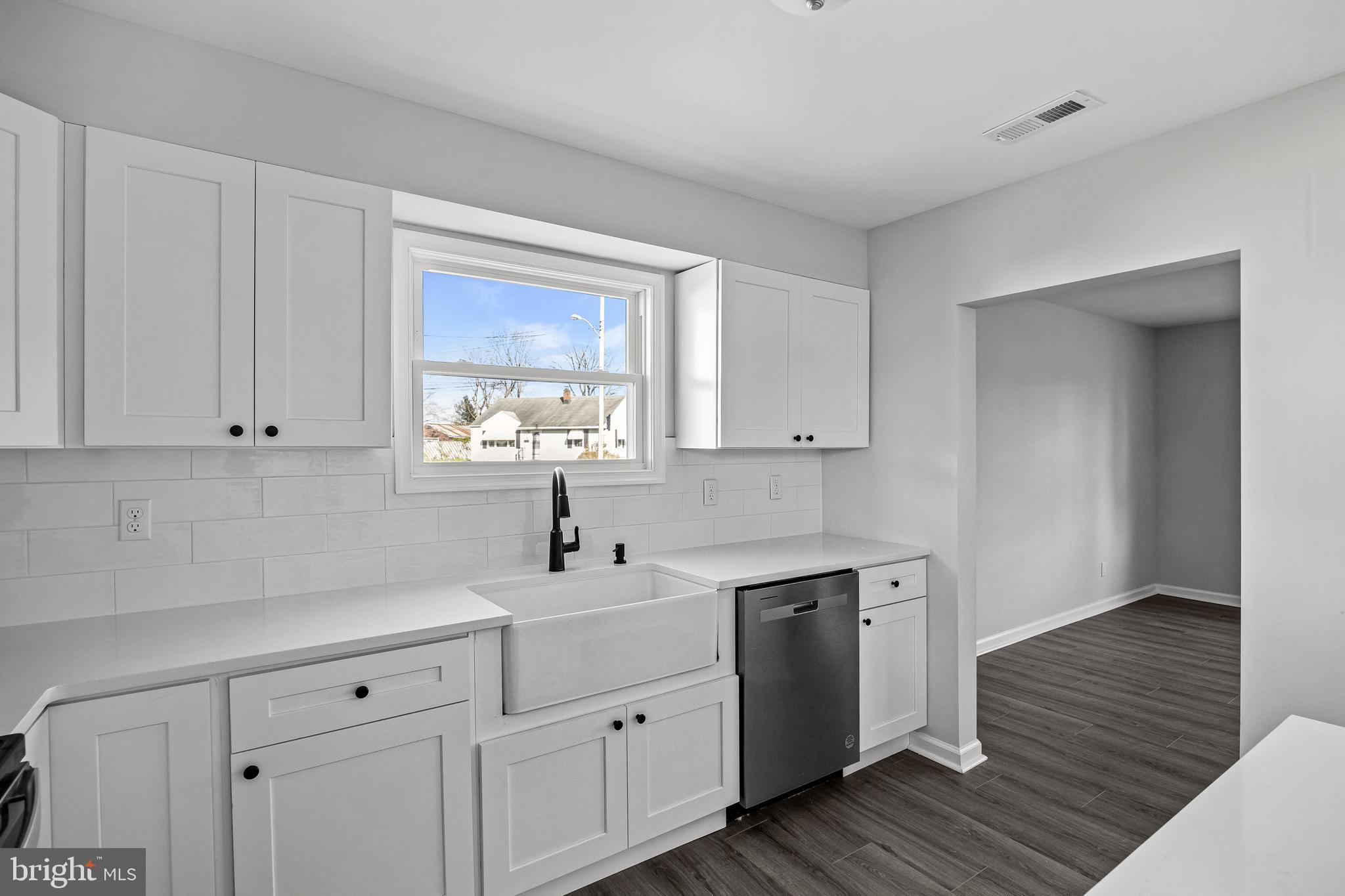 9 Sheldon Rd