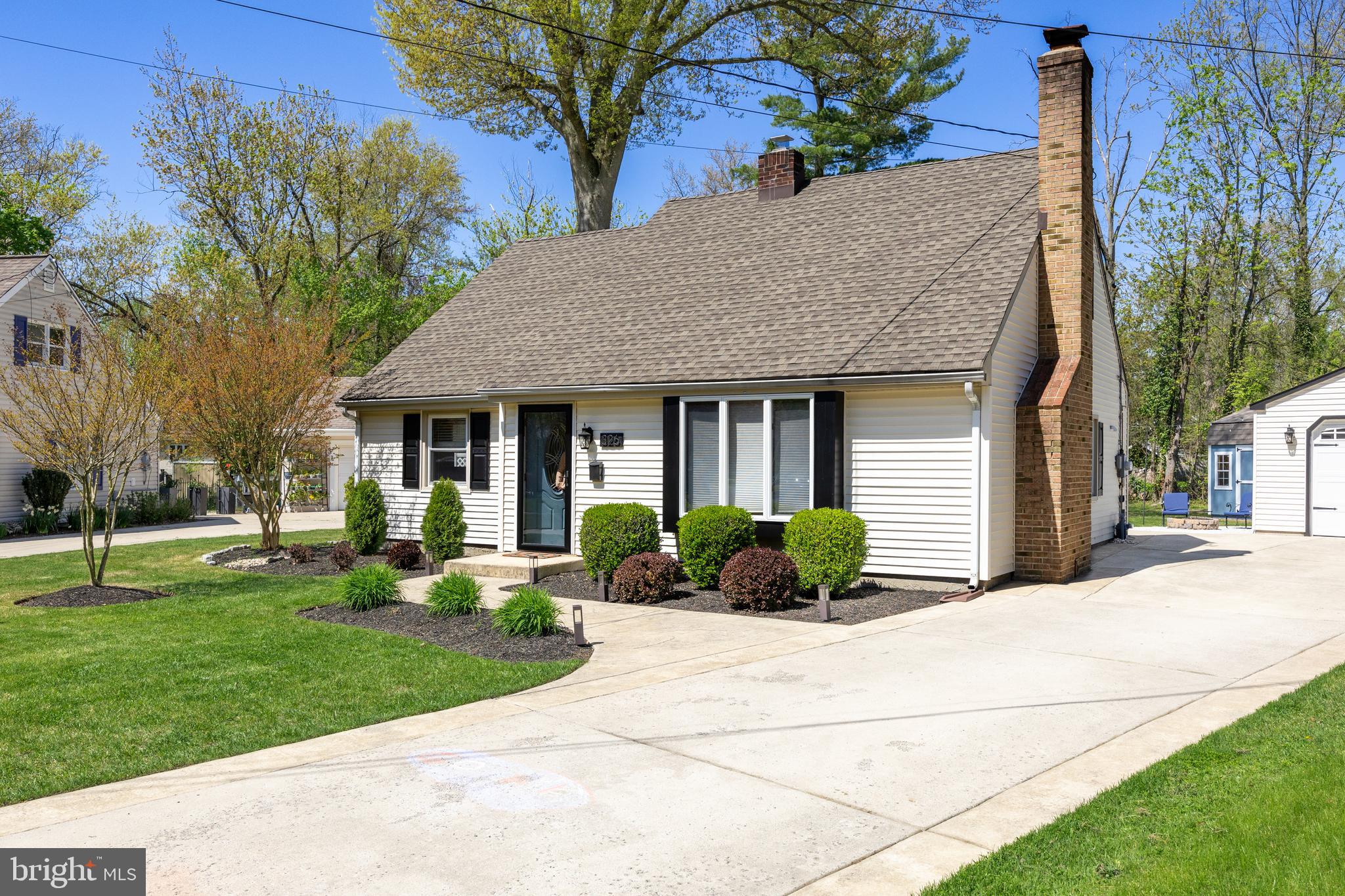 326 High St