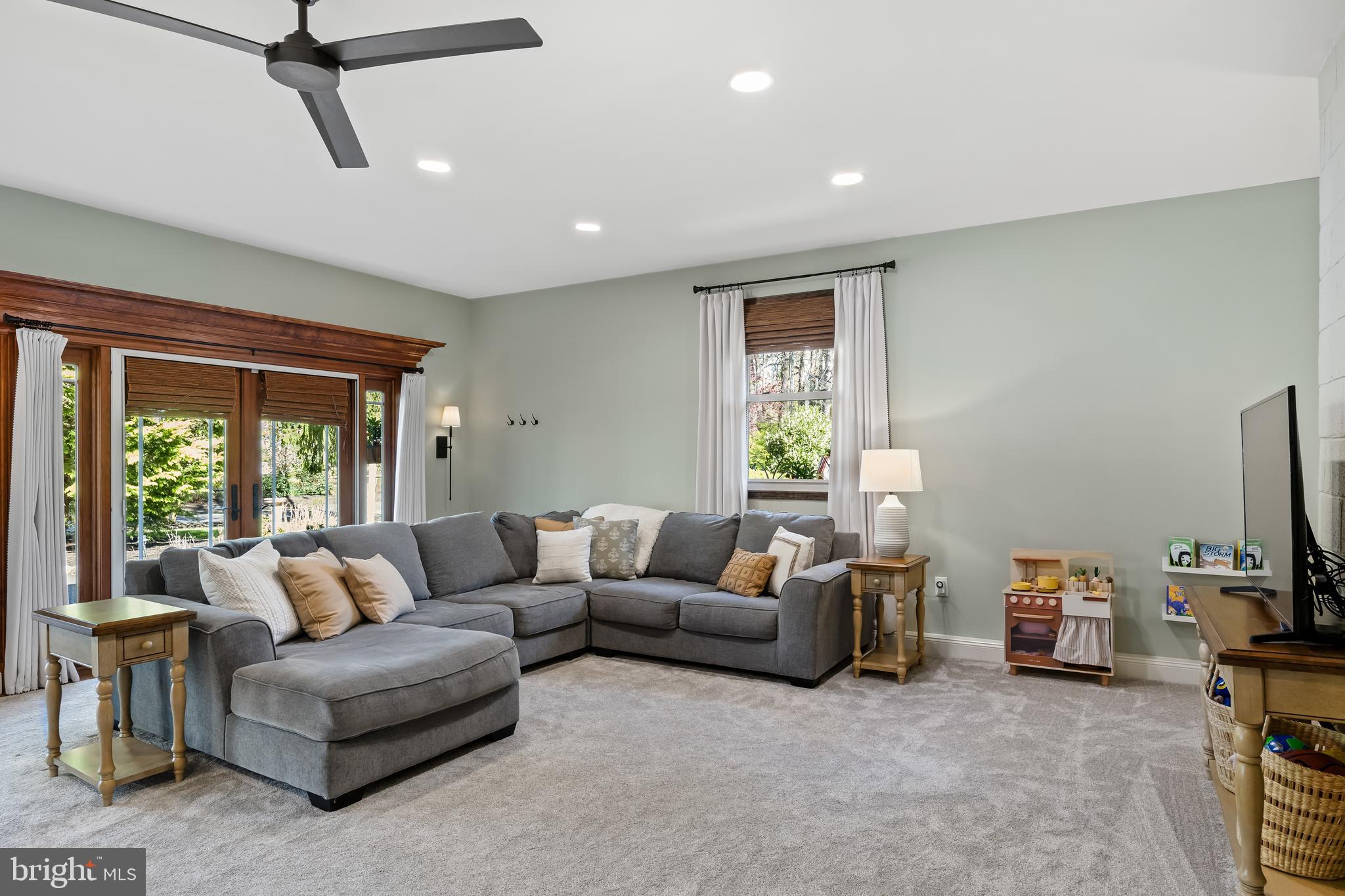 2 Pin Oak Trl