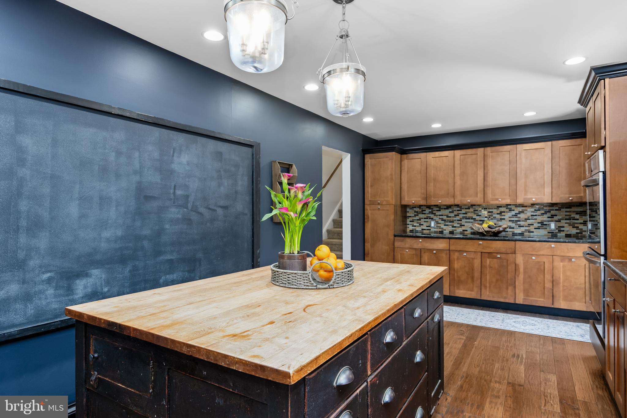 2 Pin Oak Trl