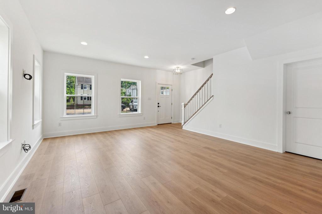 49 E 3RD STREET