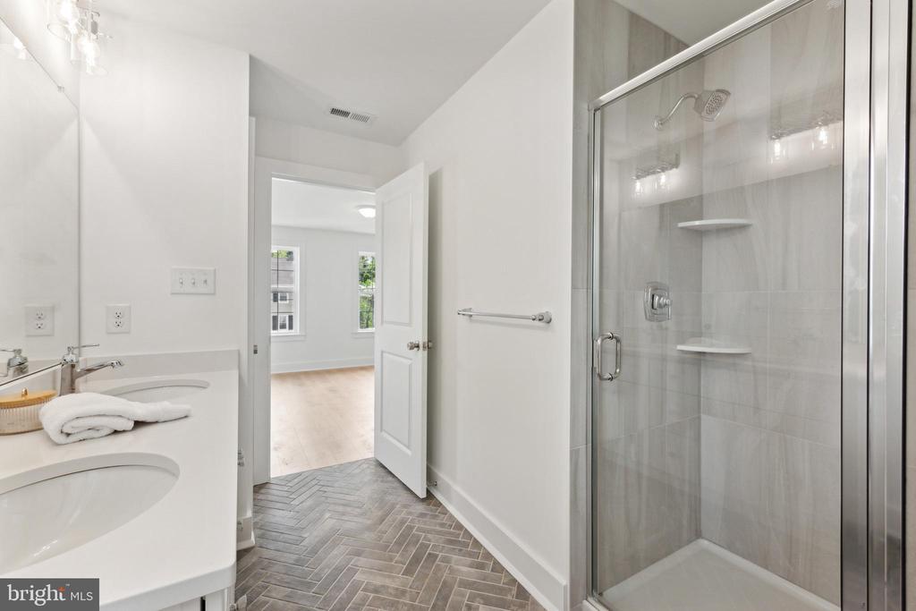 49 E 3RD STREET