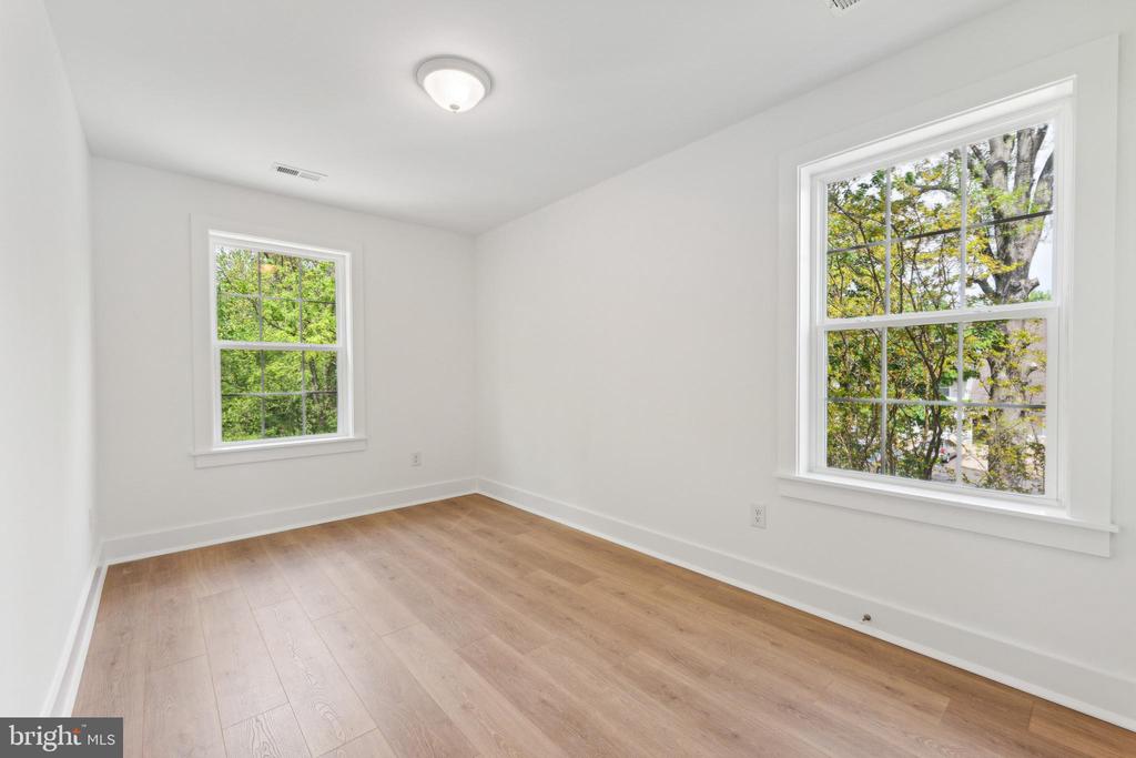 49 E 3RD STREET
