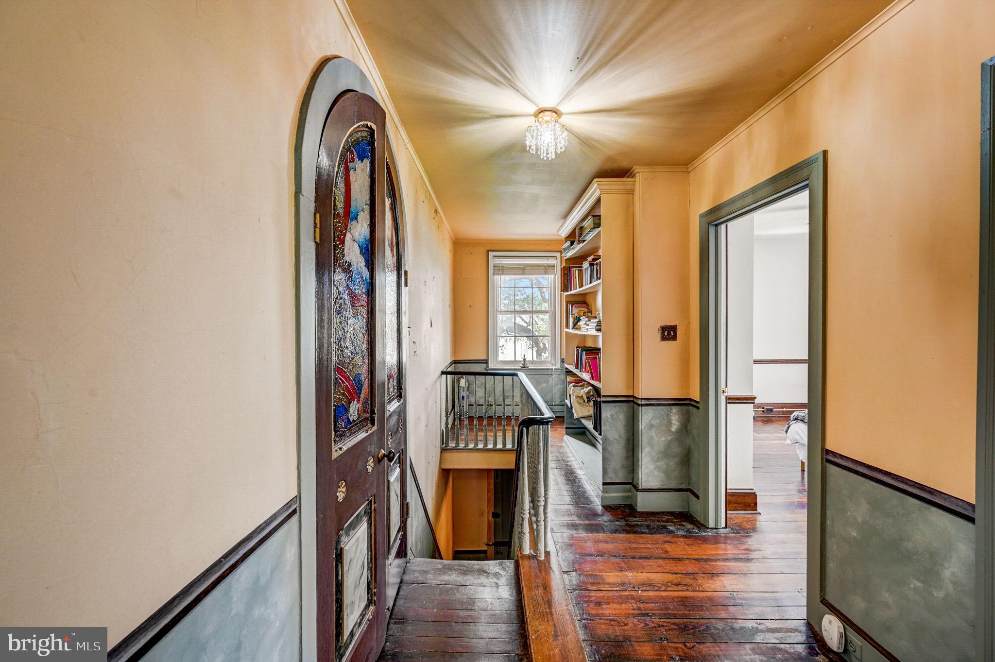 2 Walnut St
