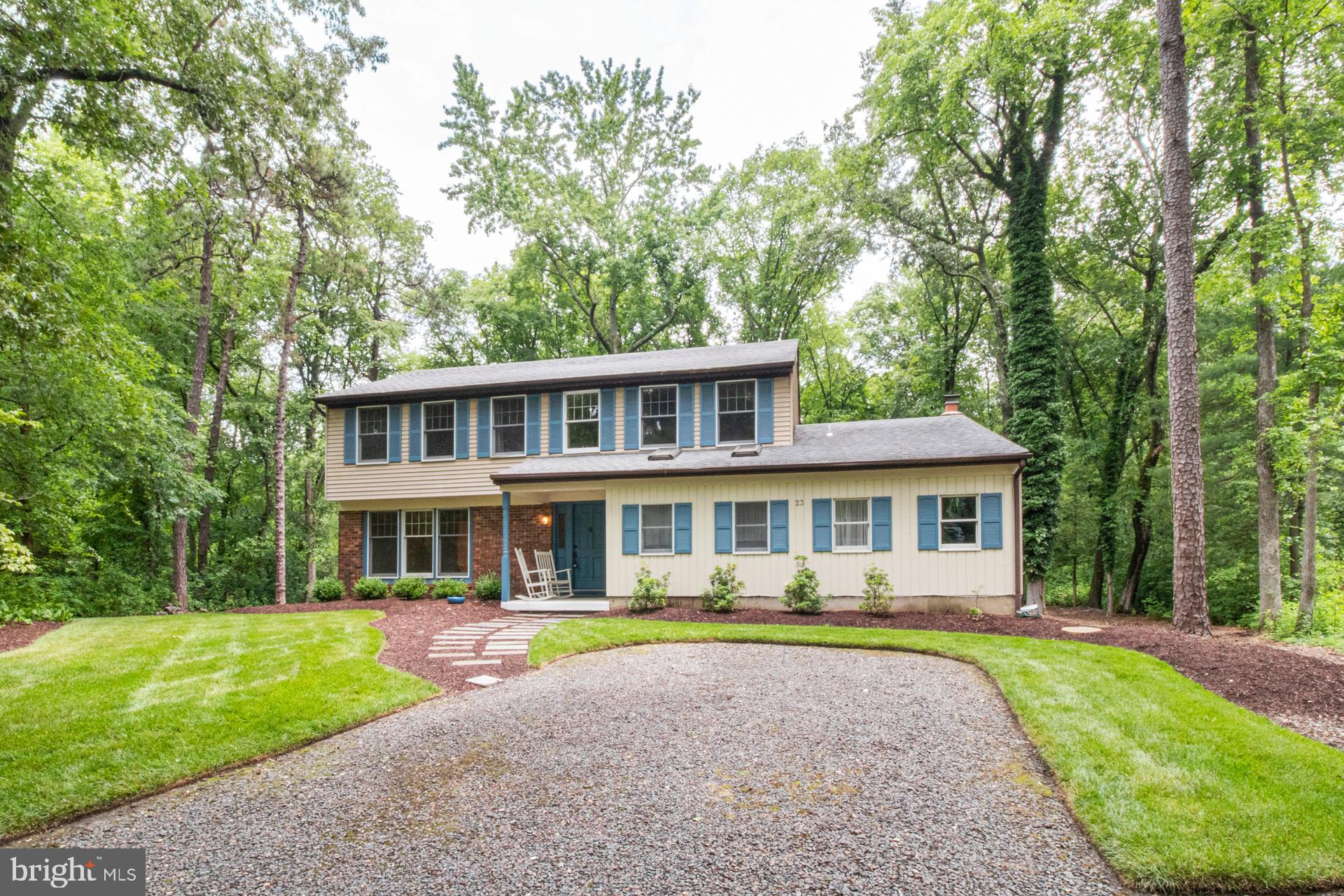 23 DERBY COURT