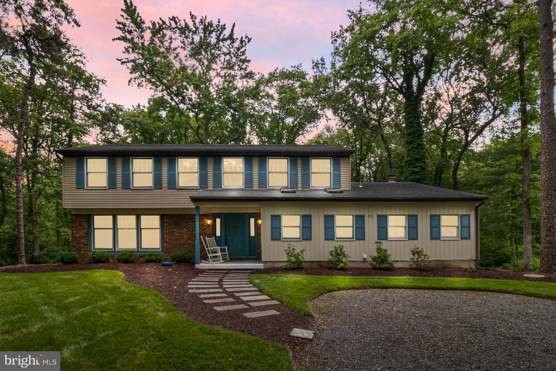 23 DERBY COURT