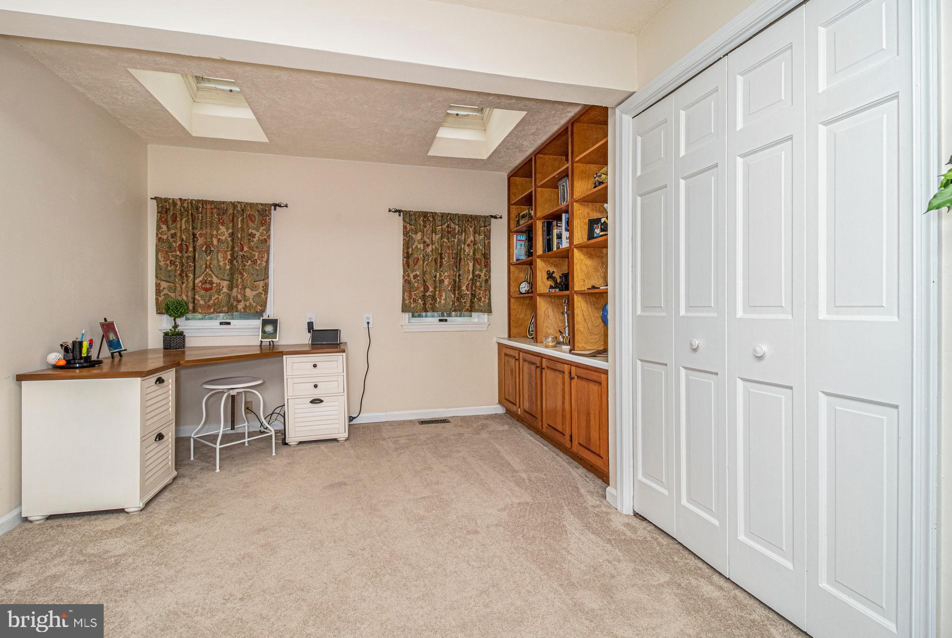23 DERBY COURT