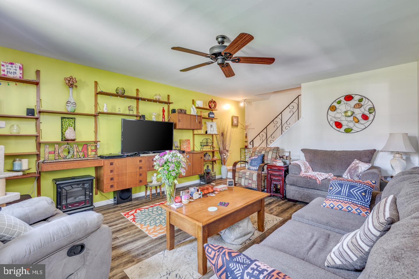 2126 HARBOUR DRIVE 2126