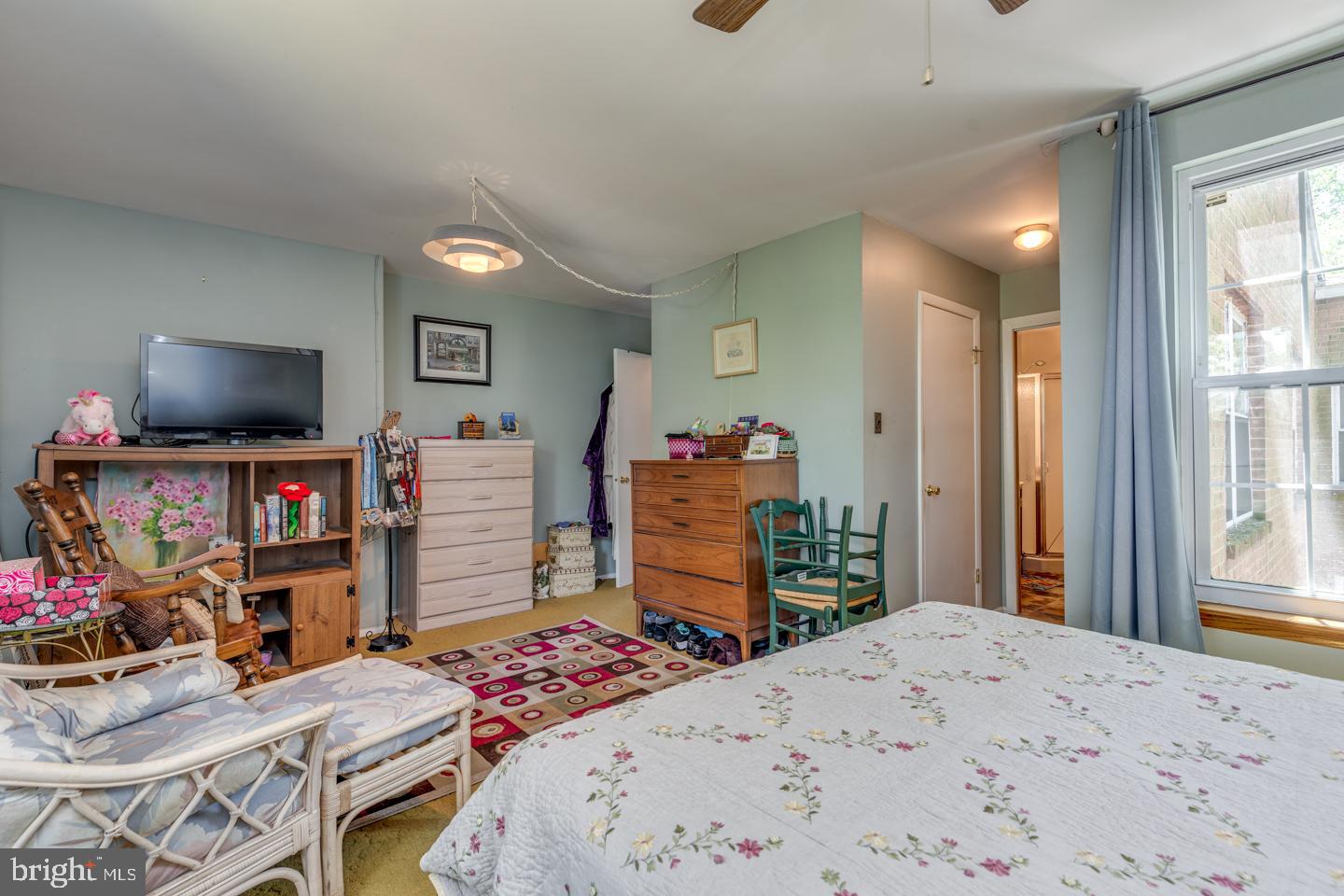 2126 HARBOUR DRIVE 2126