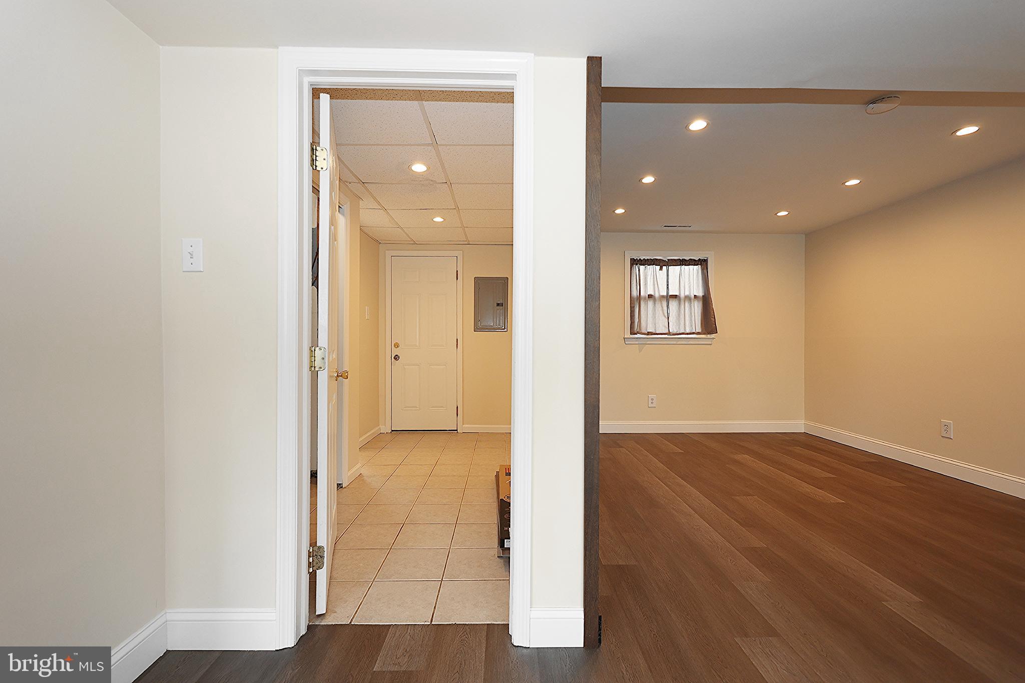 7 Abington Ave