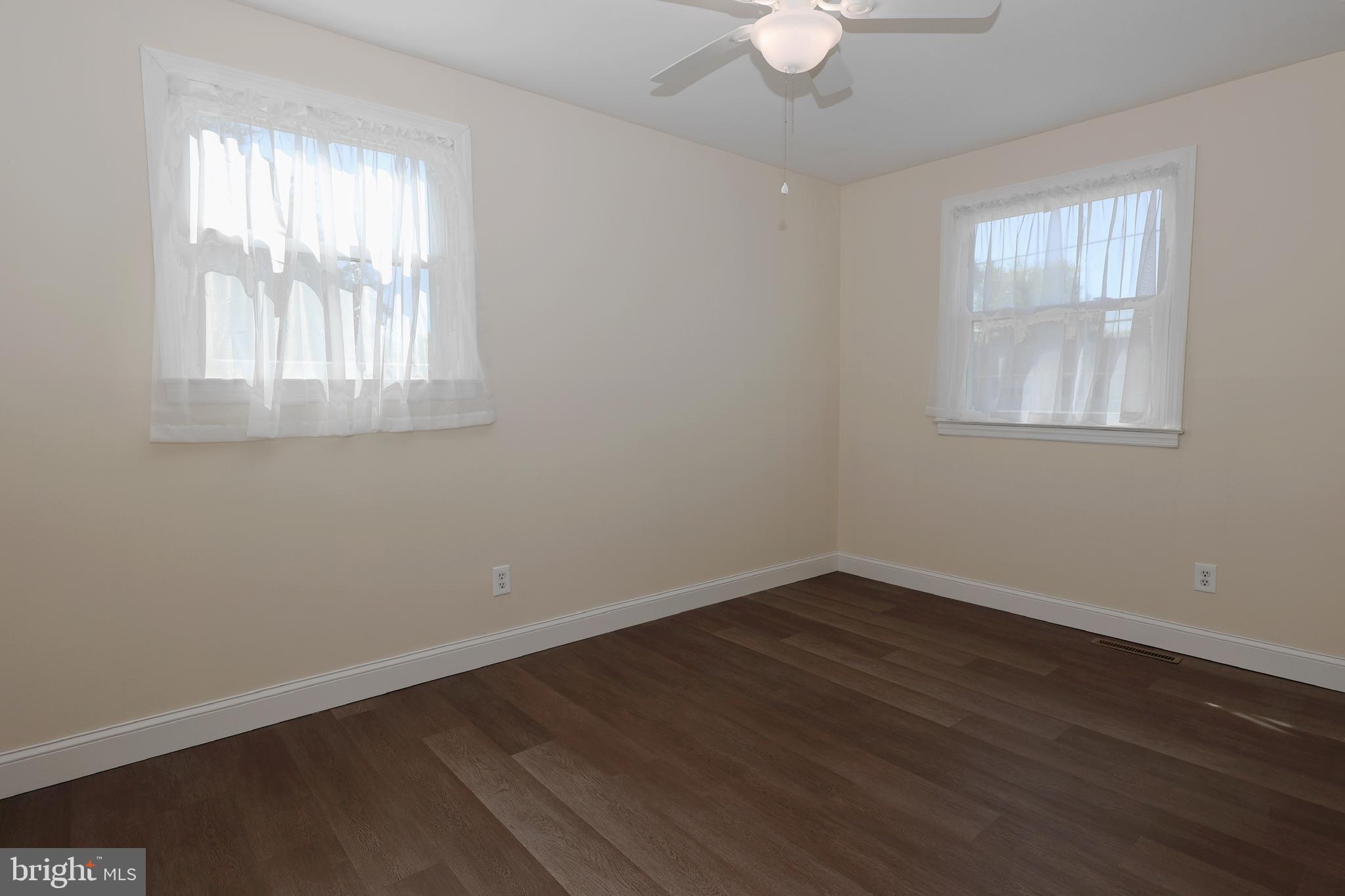 7 Abington Ave