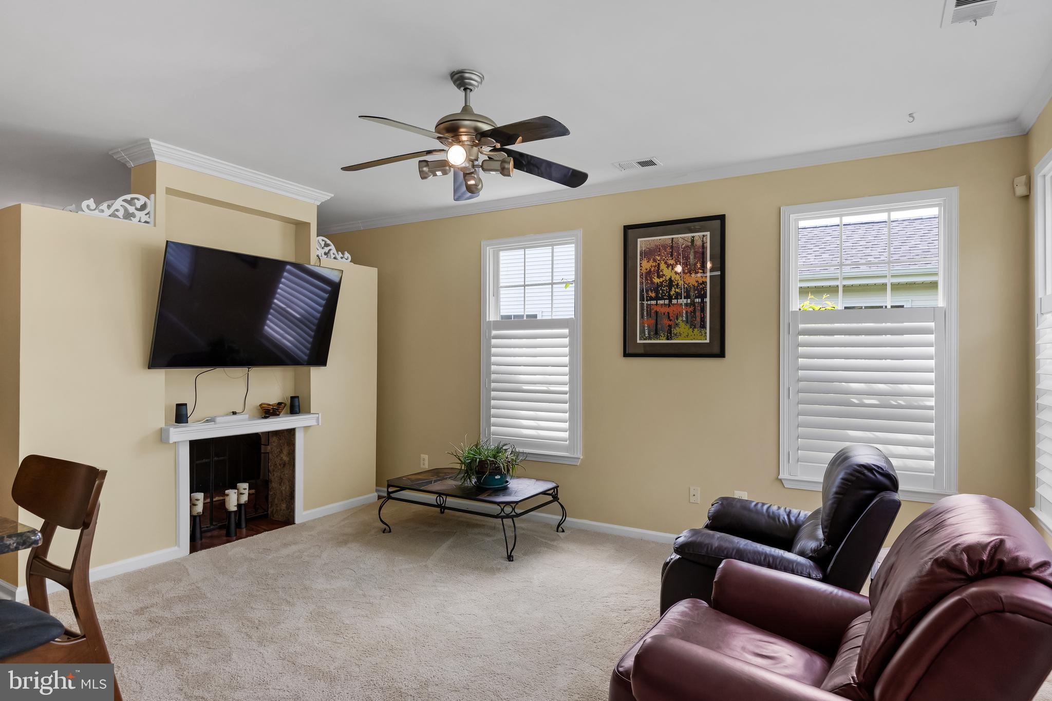 47 Vandevere Ln