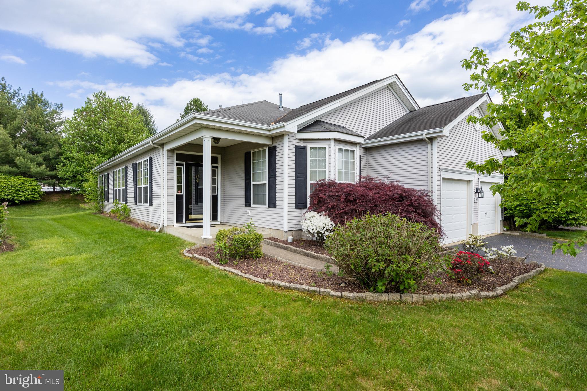 47 Vandevere Ln