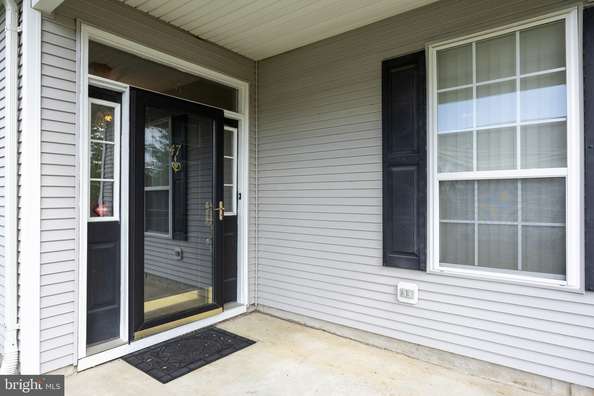 47 Vandevere Ln