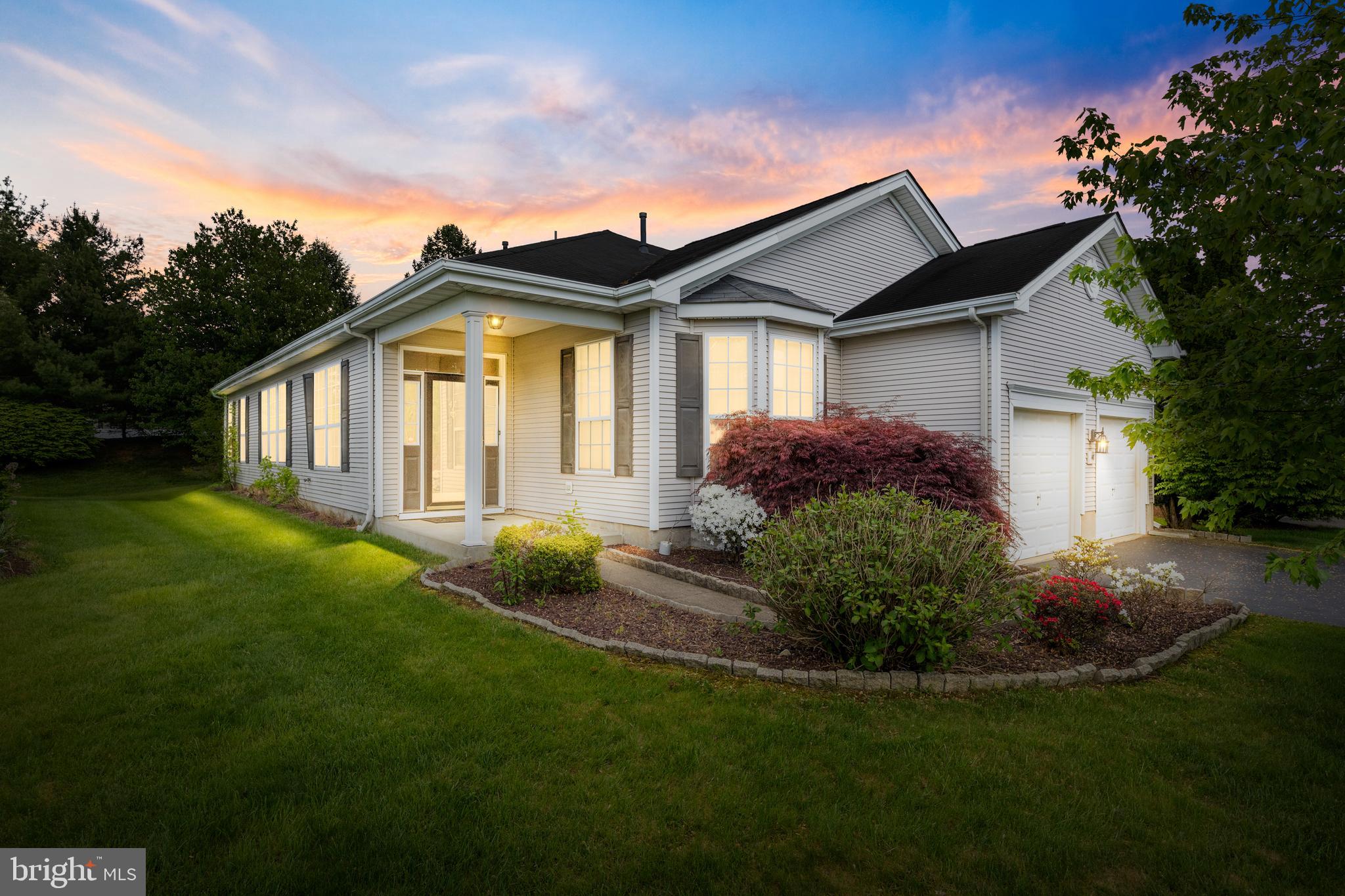 47 Vandevere Ln