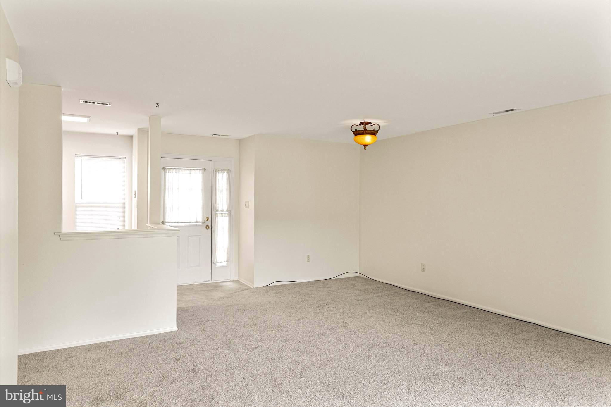 905 Rabbit Run Rd