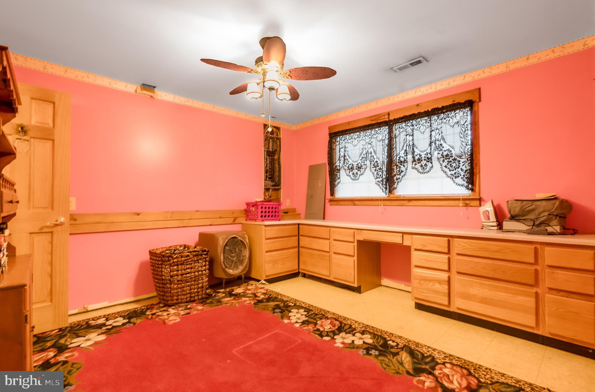31 Filbert Ave