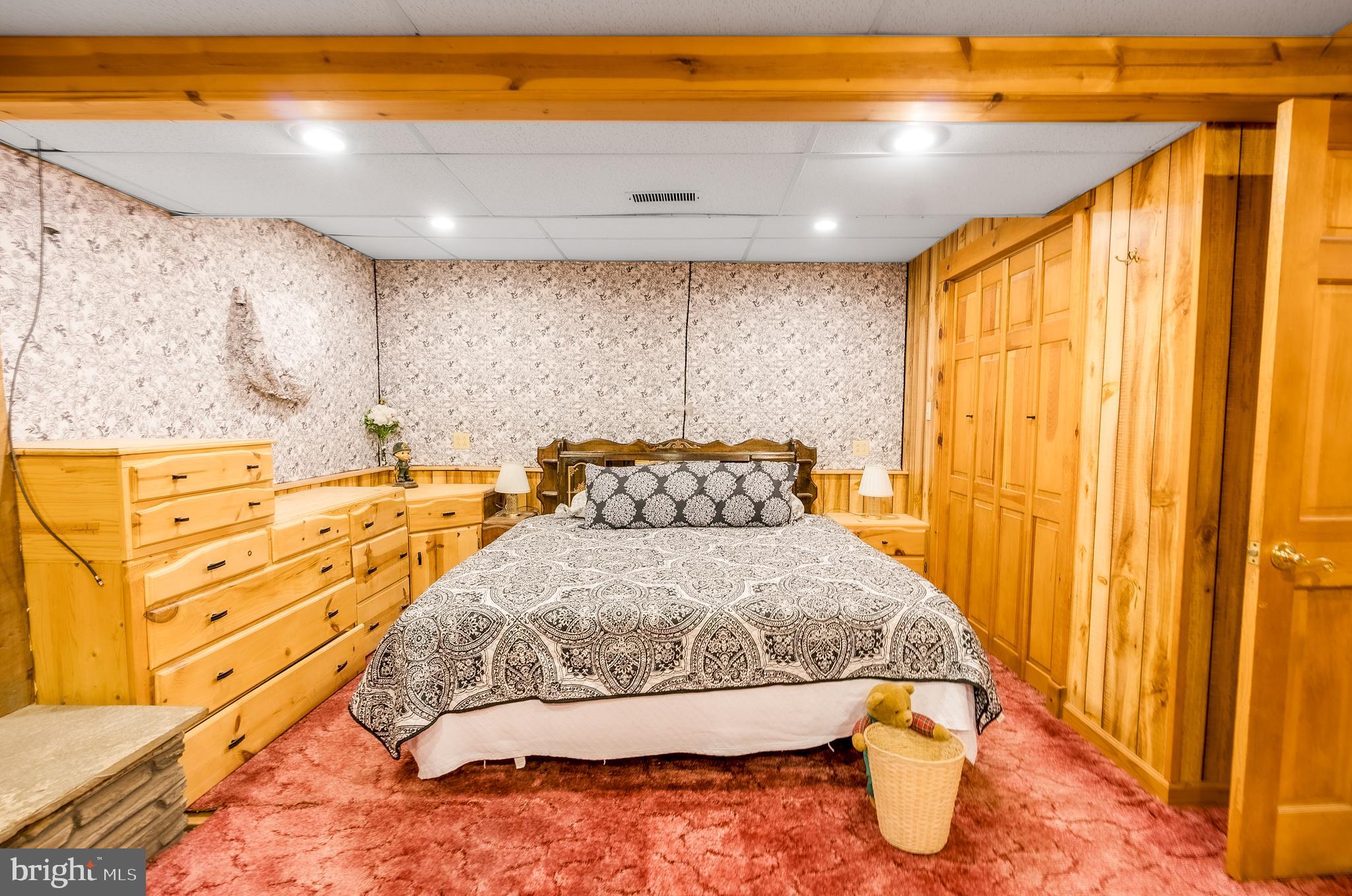 31 Filbert Ave