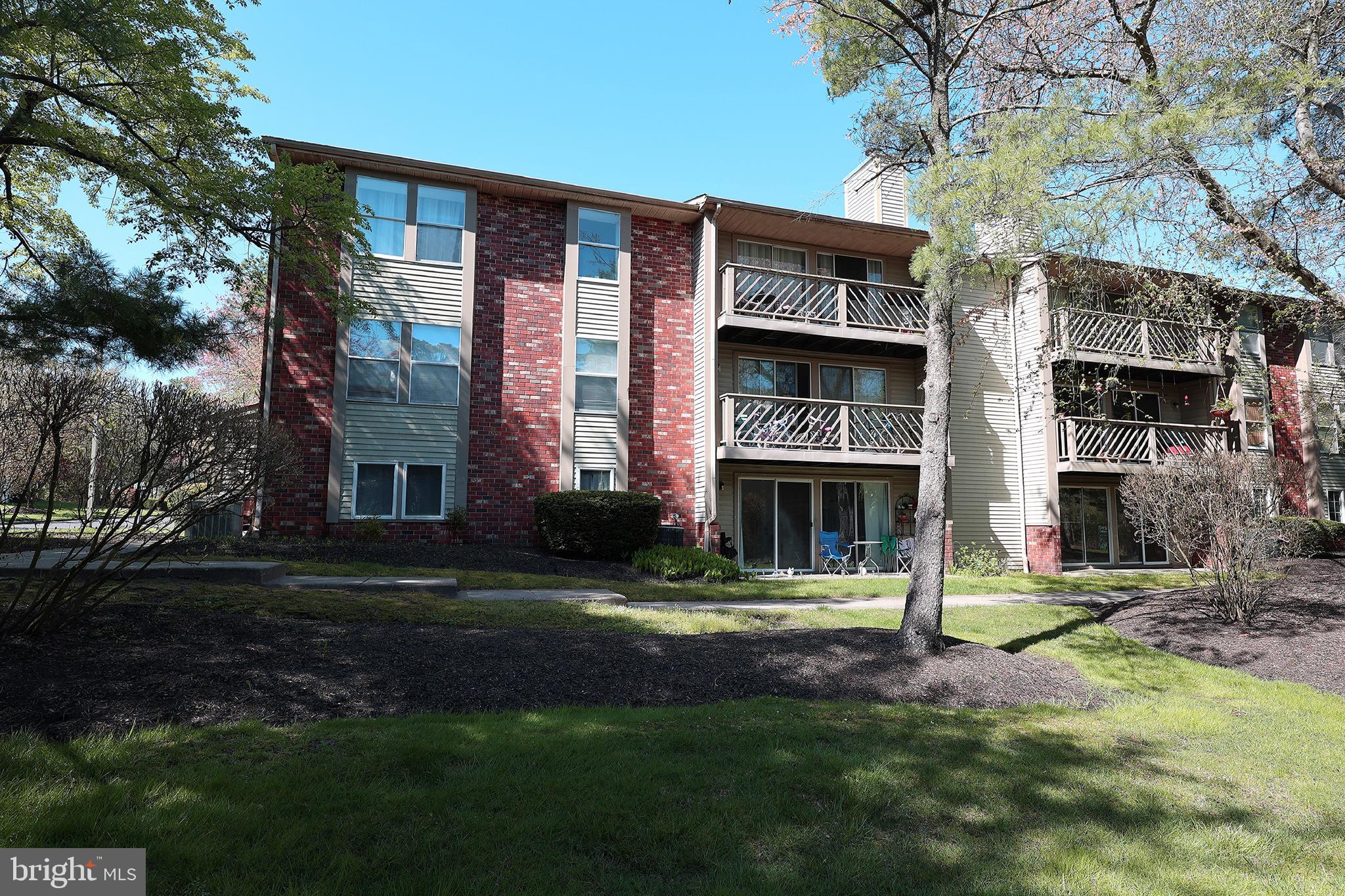 31 Teaberry Ct