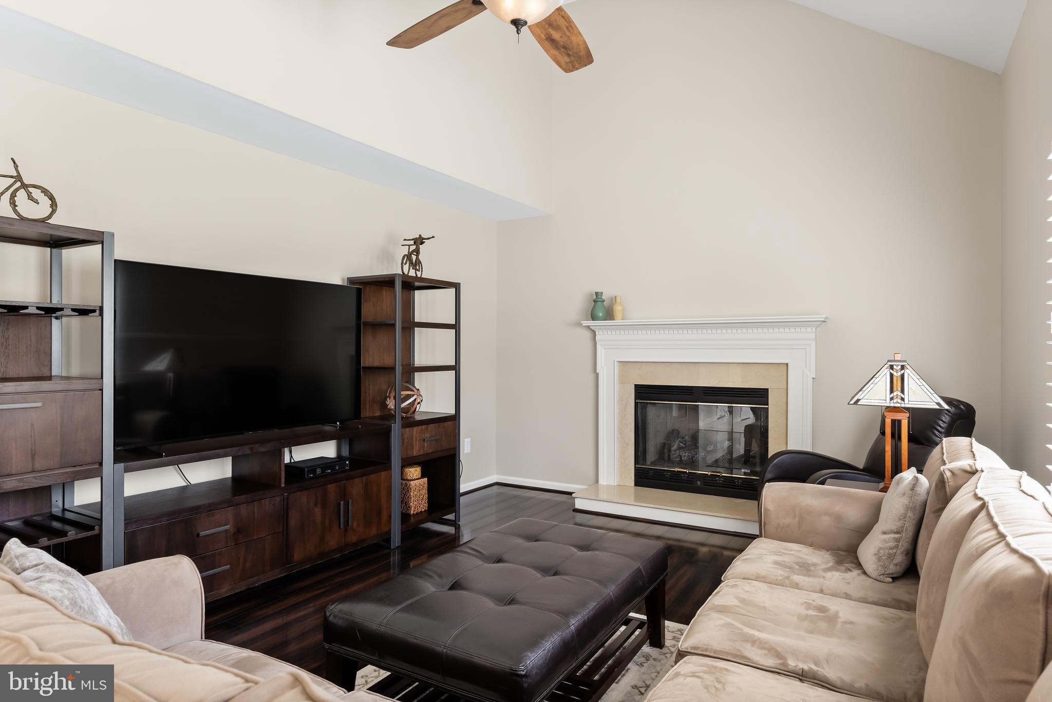 9 Kathryn Ct