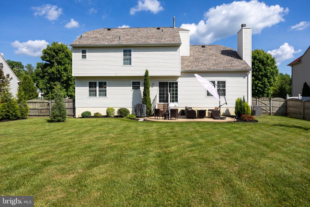 9 Kathryn Ct