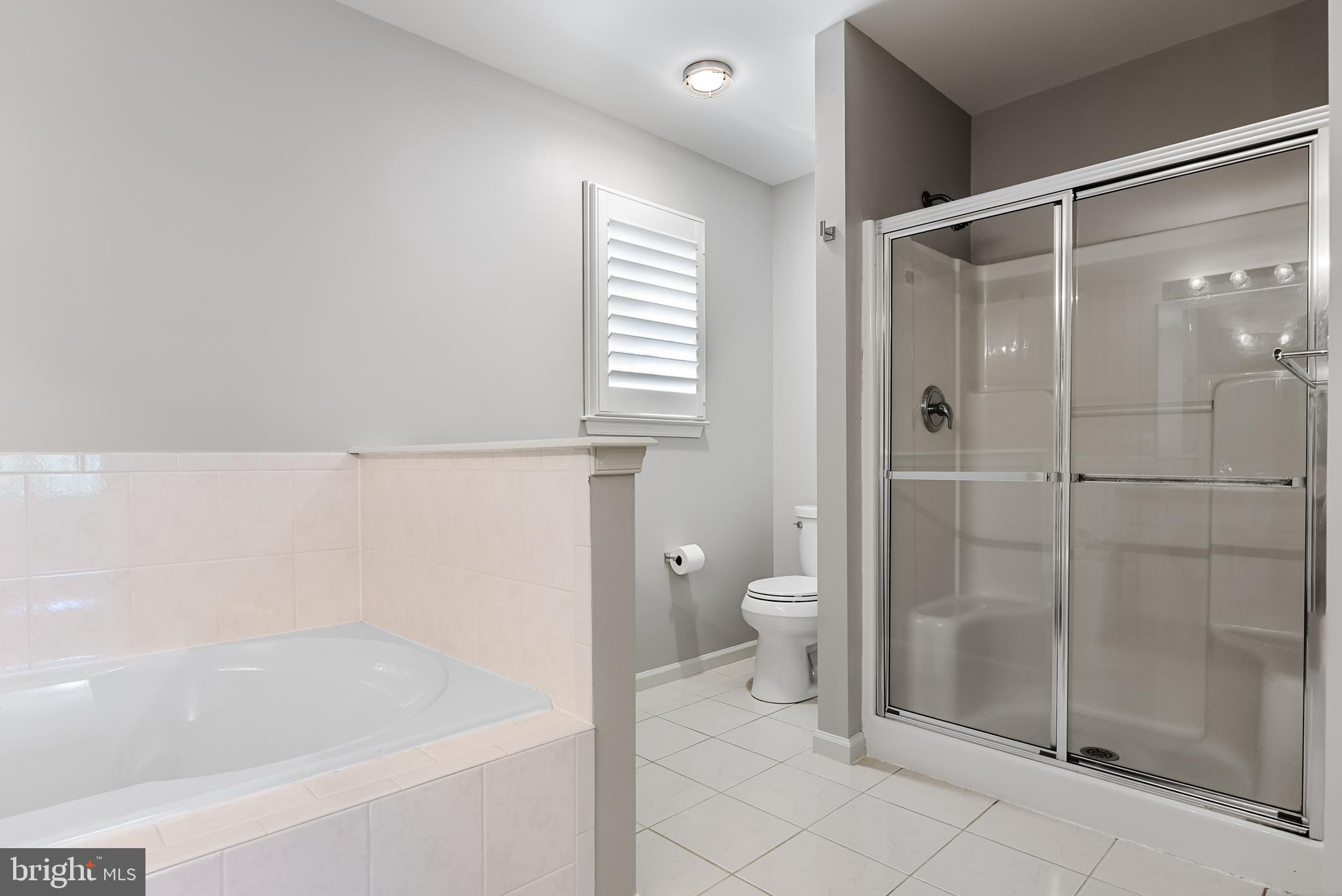 9 Kathryn Ct