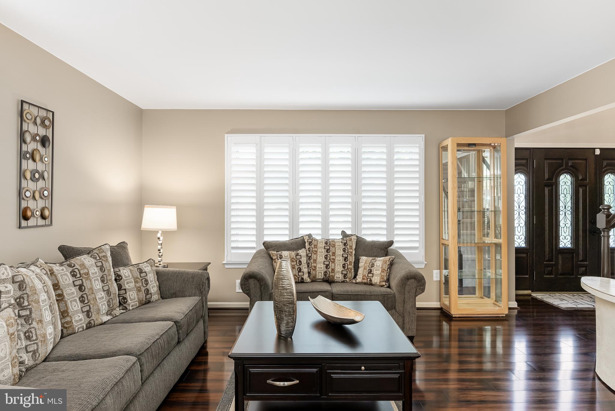 9 Kathryn Ct