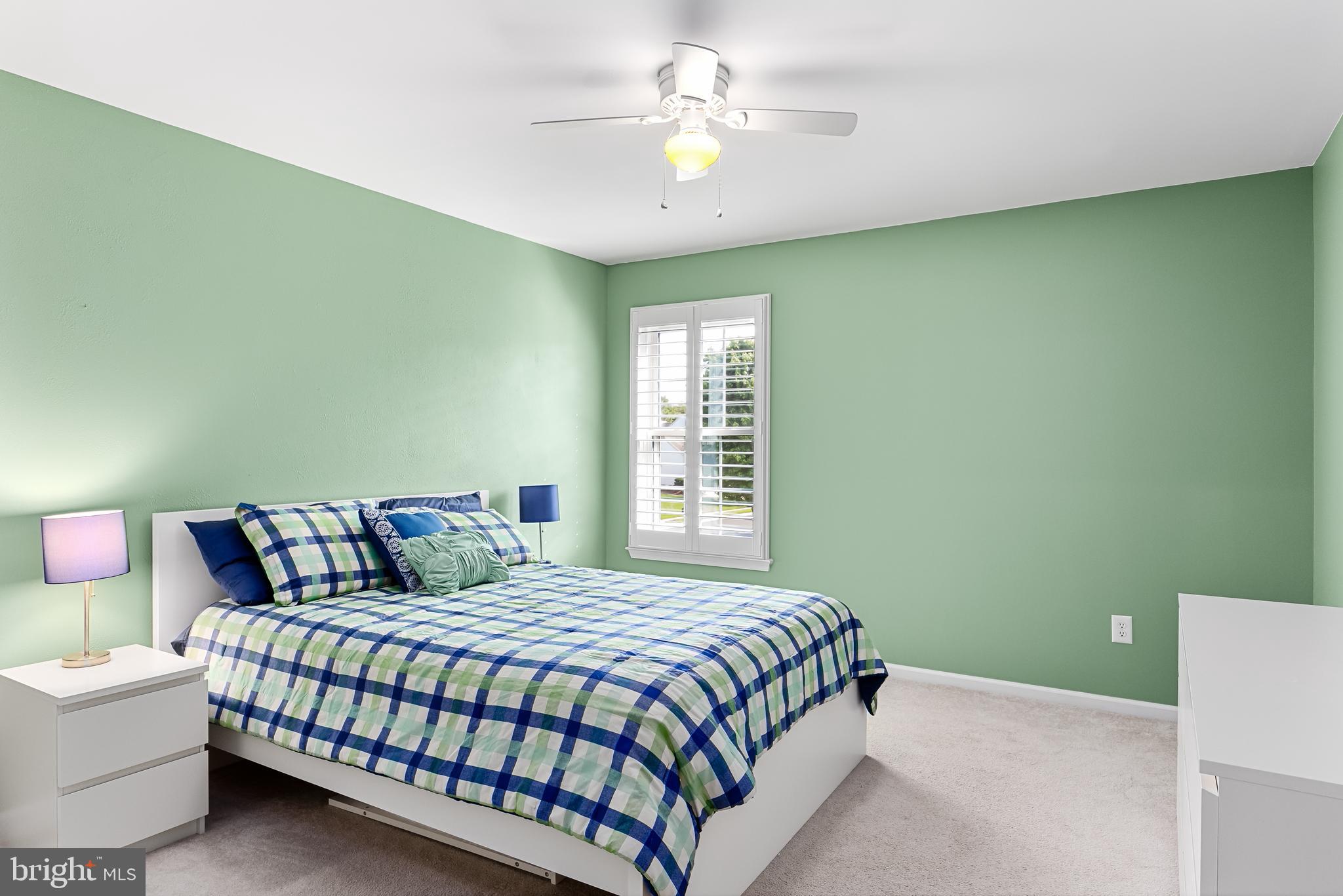 9 Kathryn Ct