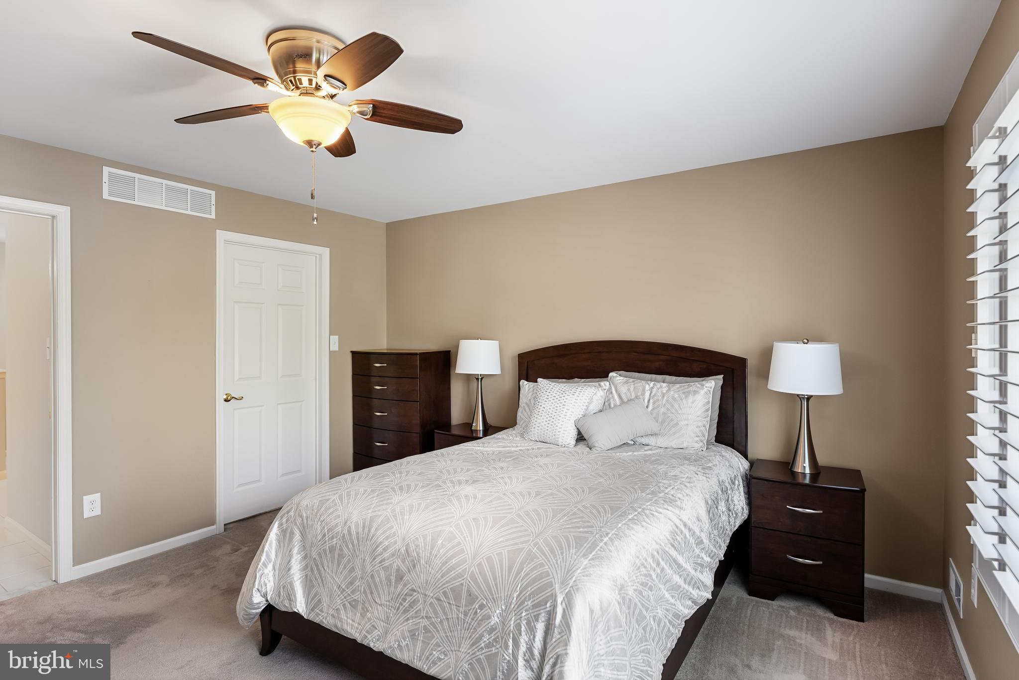 9 Kathryn Ct