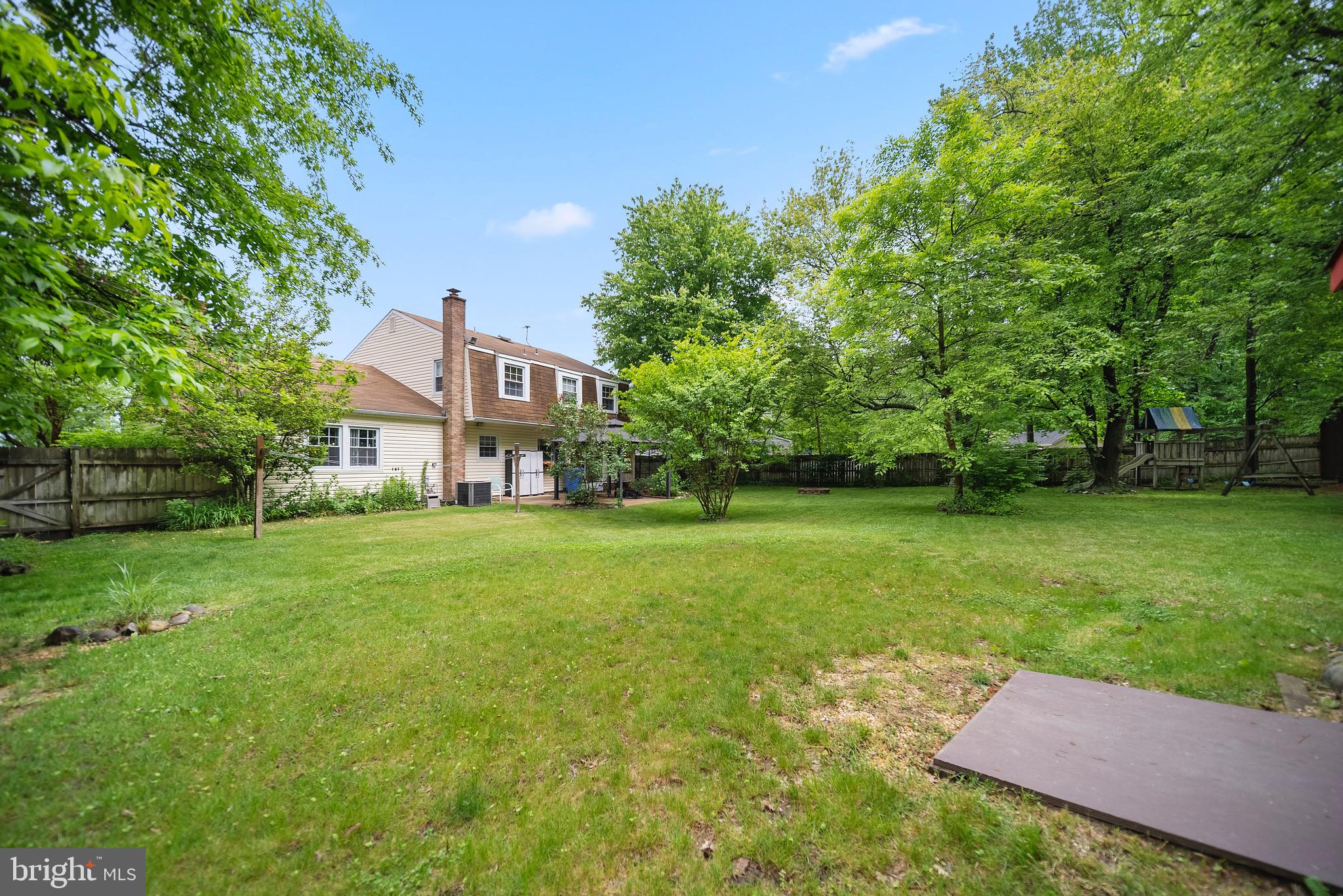 13 Overington Ave