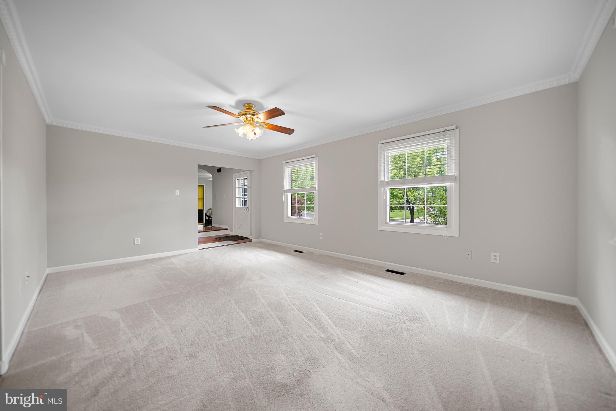 13 Overington Ave