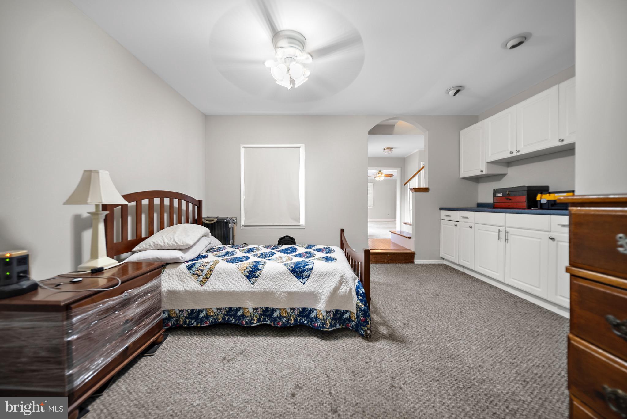 13 Overington Ave