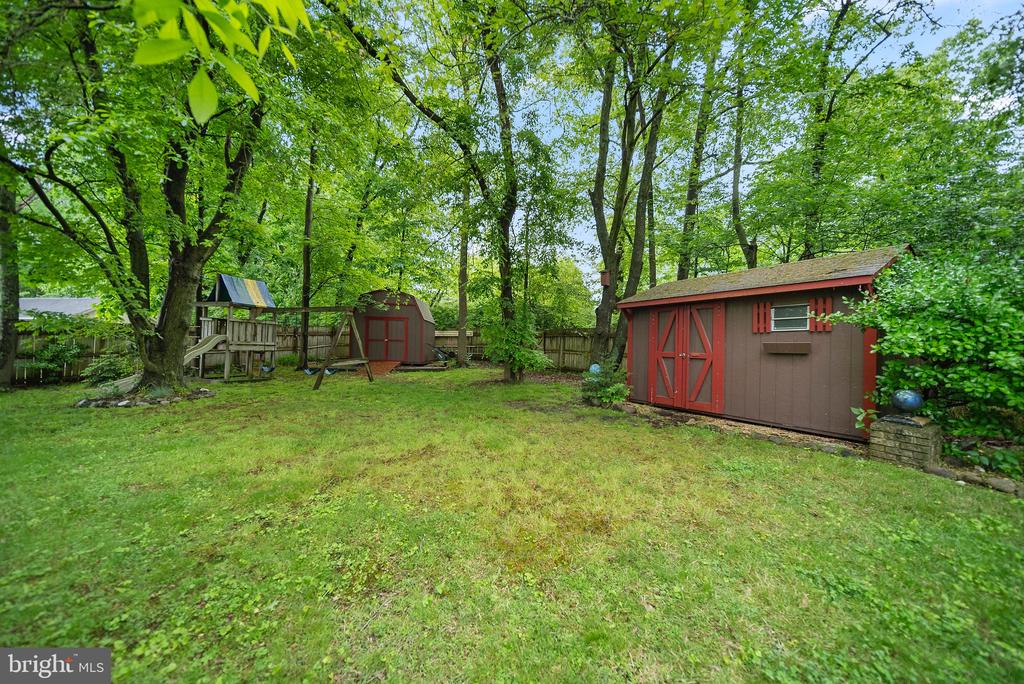 13 Overington Ave