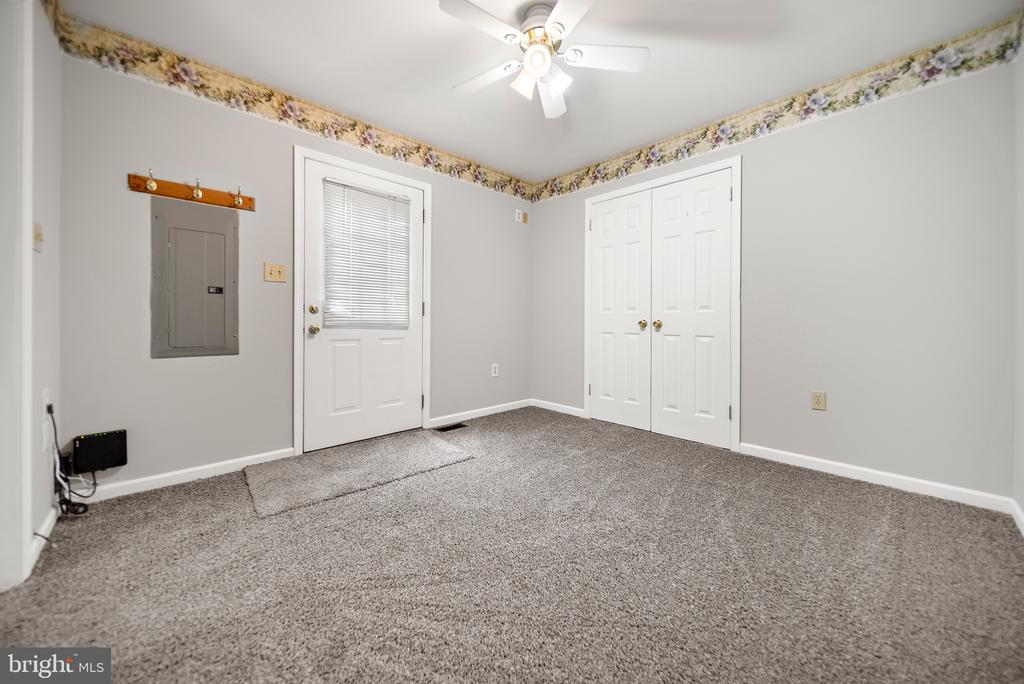 13 Overington Ave